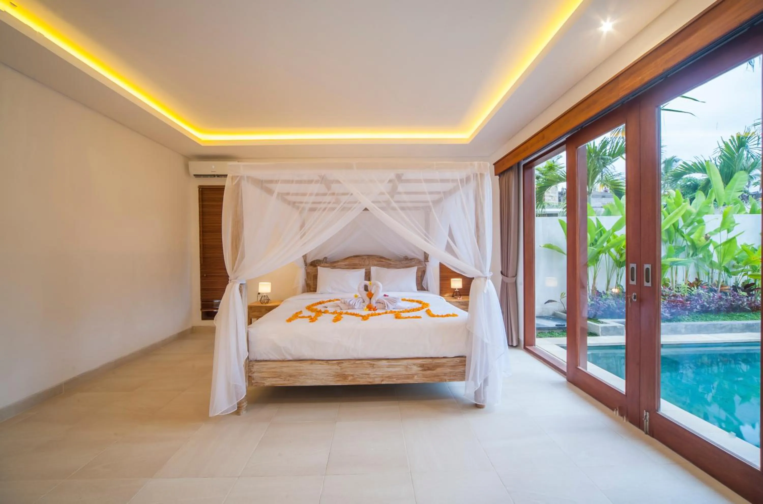 Bedroom, Bed in Villa Ubud Hill