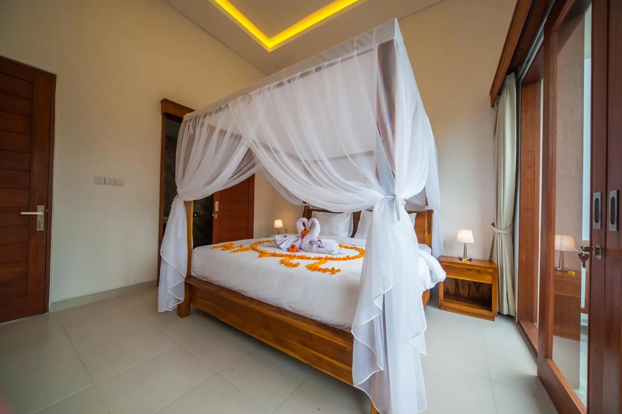 Bed in Villa Ubud Hill