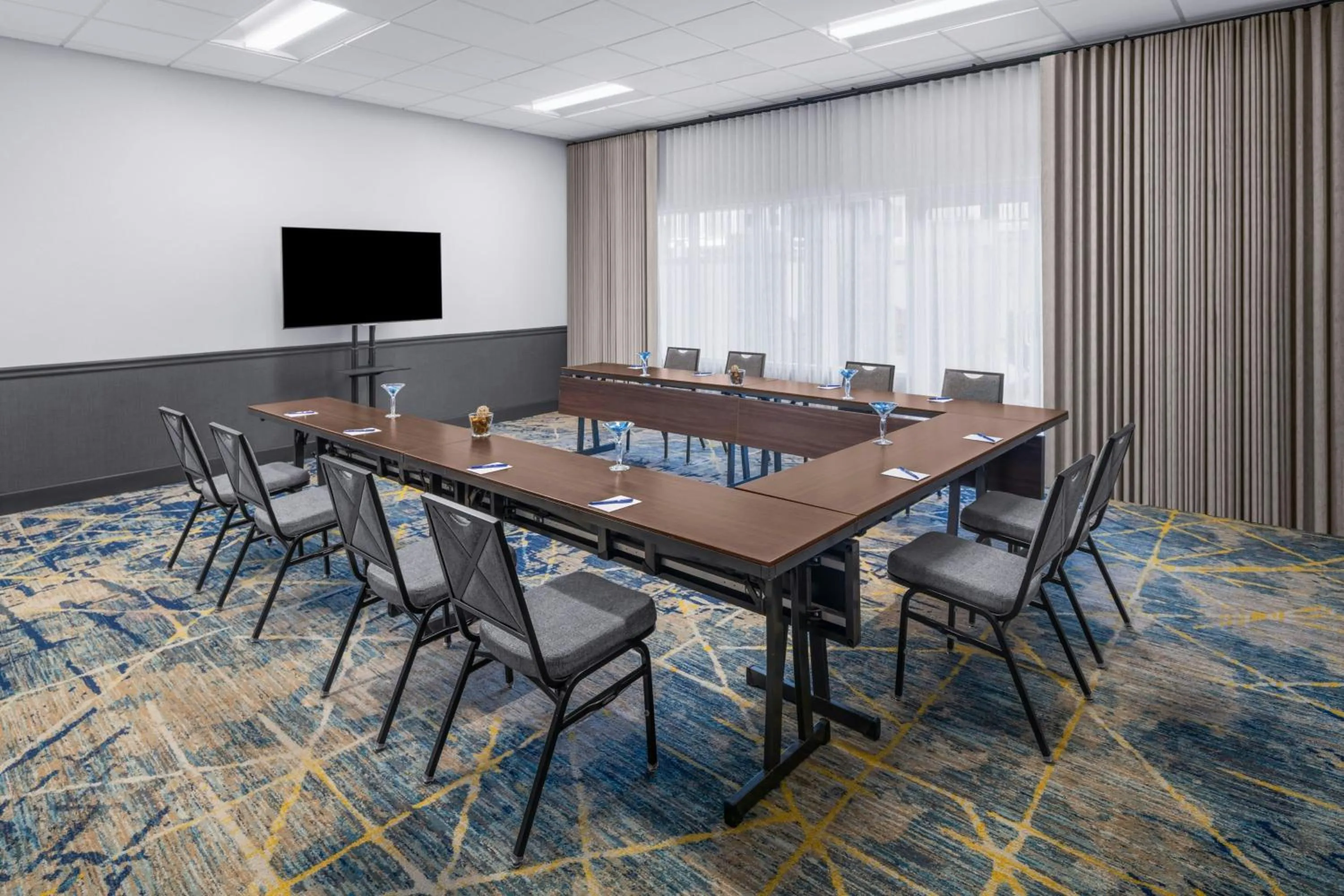 Meeting/conference room in Delta Hotels by Marriott Santa Clara Silicon Valley