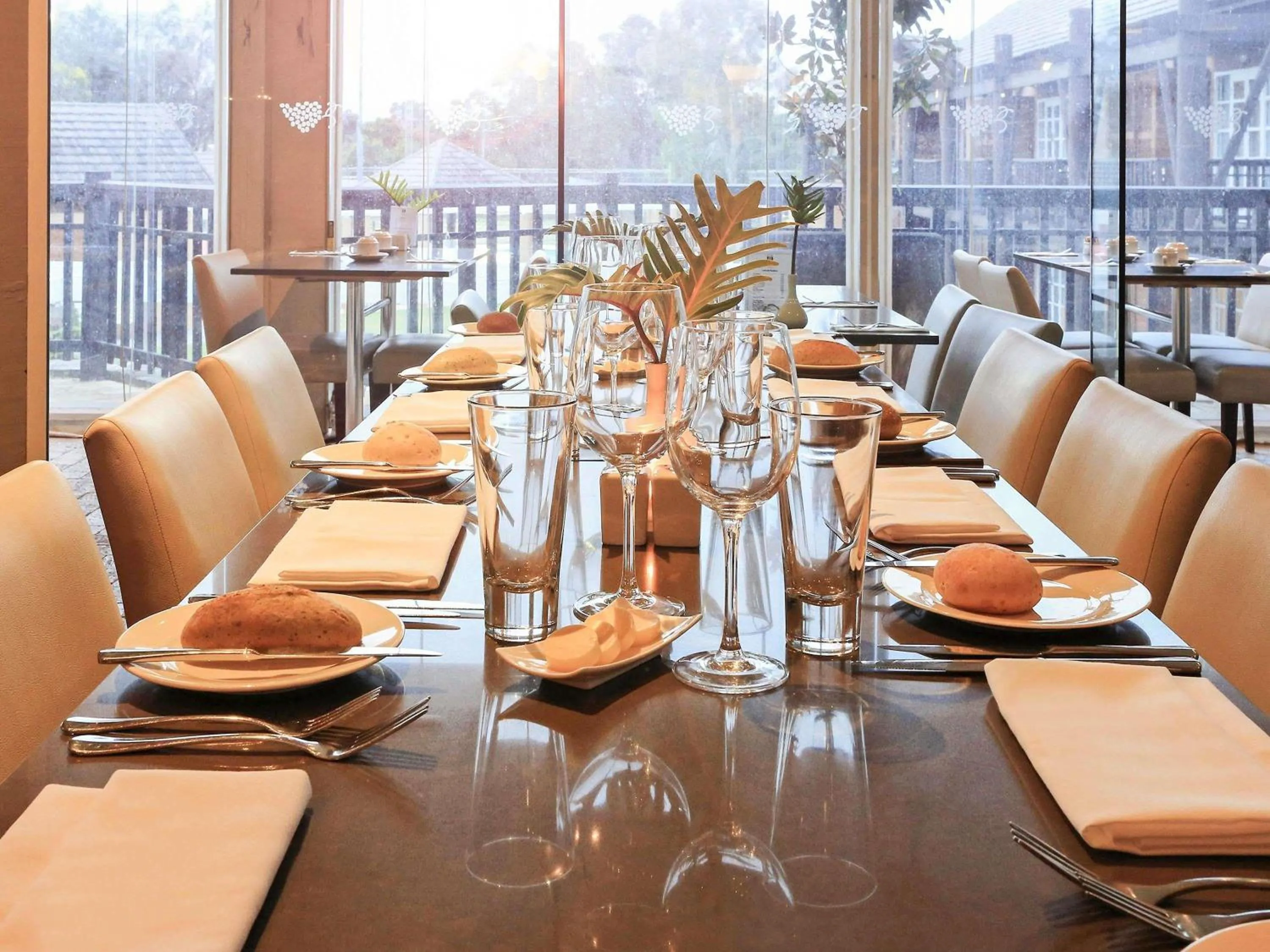 Restaurant/places to eat in Novotel Vines Resort Swan Valley