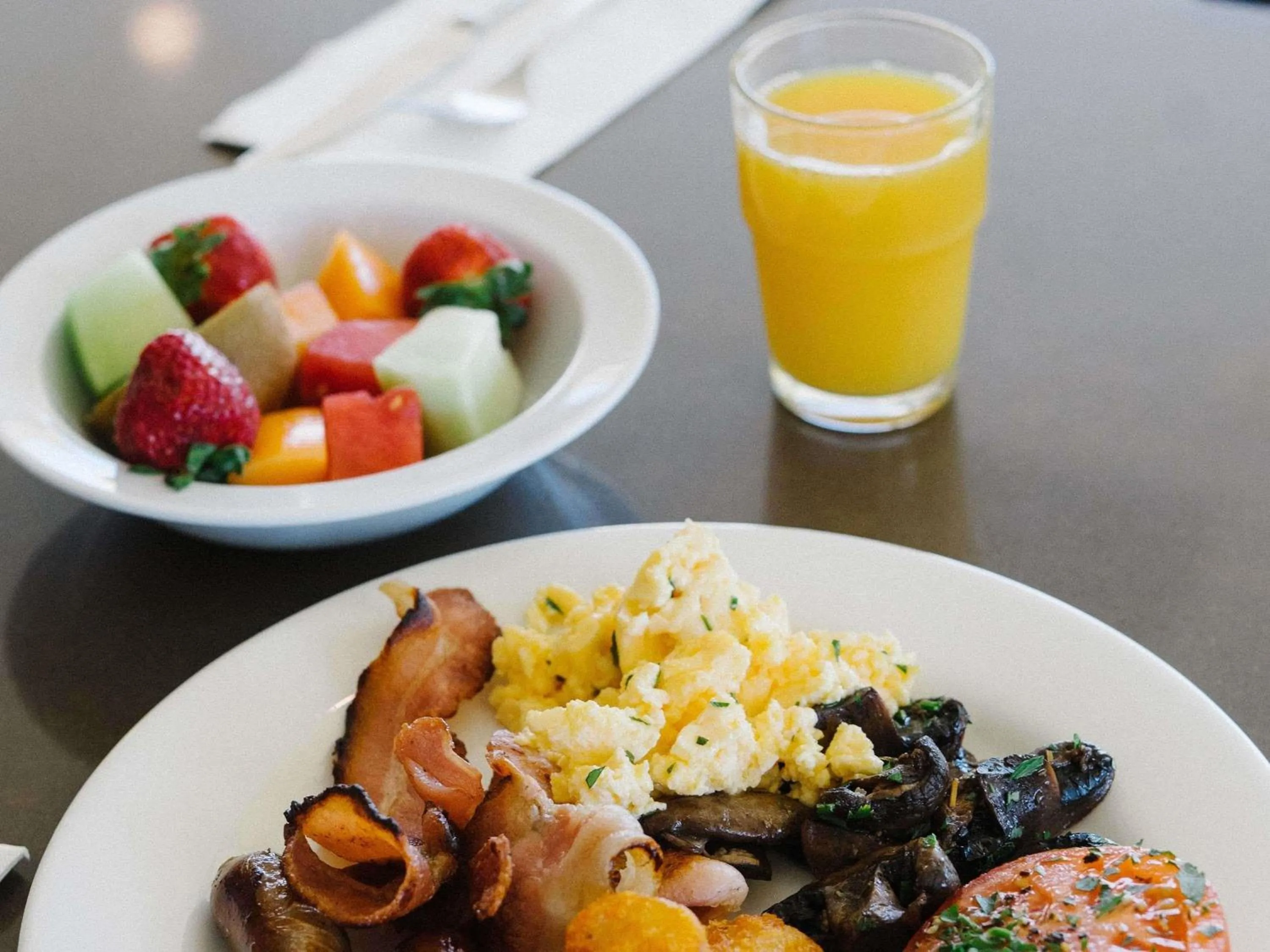 Restaurant/places to eat in Novotel Vines Resort Swan Valley