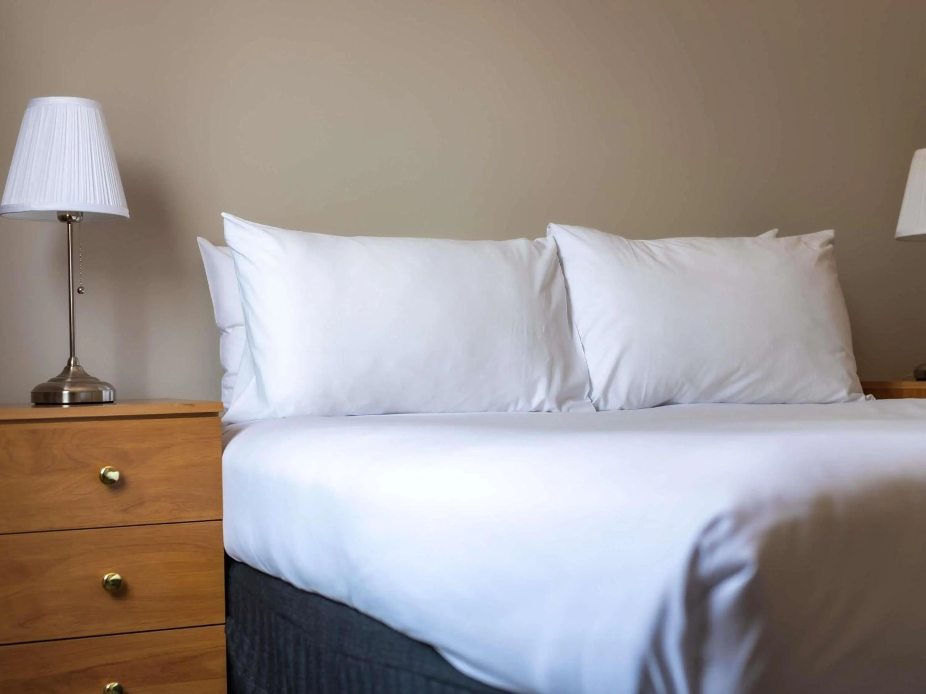 Bedroom, Bed in Novotel Vines Resort Swan Valley