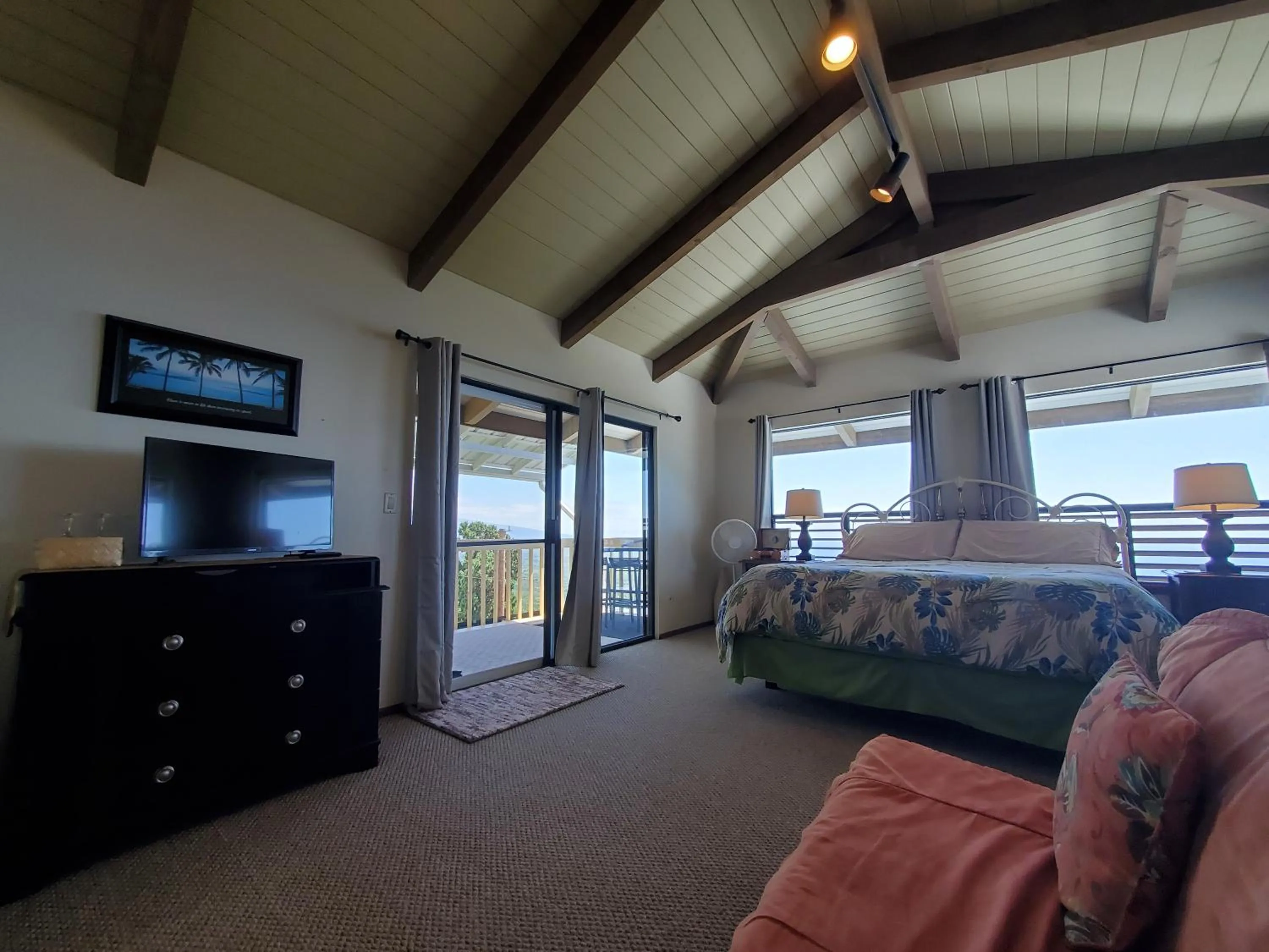 A Beautiful Edge of the World Bed & Breakfast