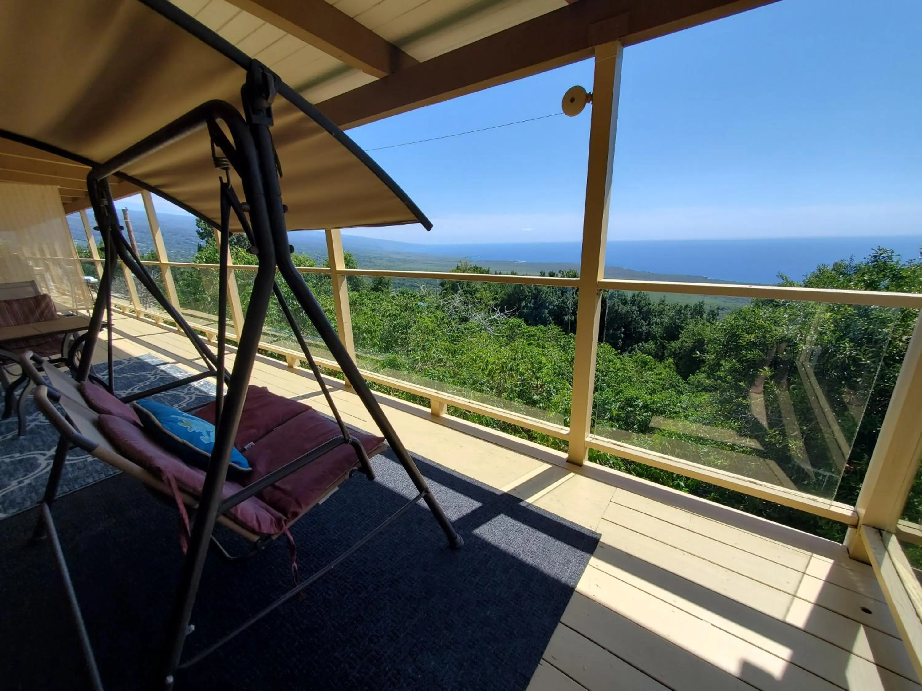 A Beautiful Edge of the World Bed & Breakfast