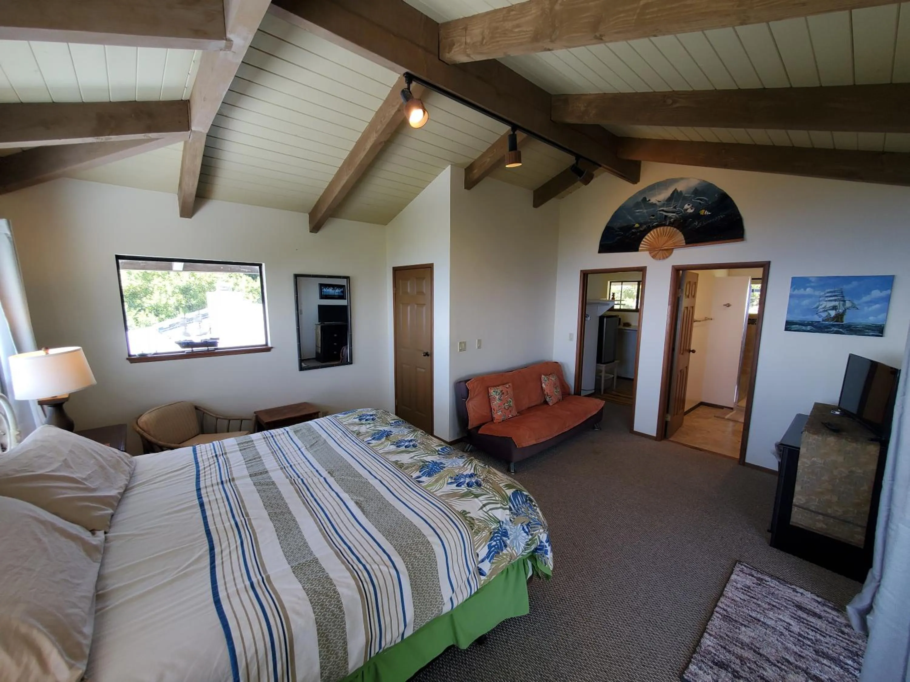 Bed in A Beautiful Edge of the World Bed & Breakfast