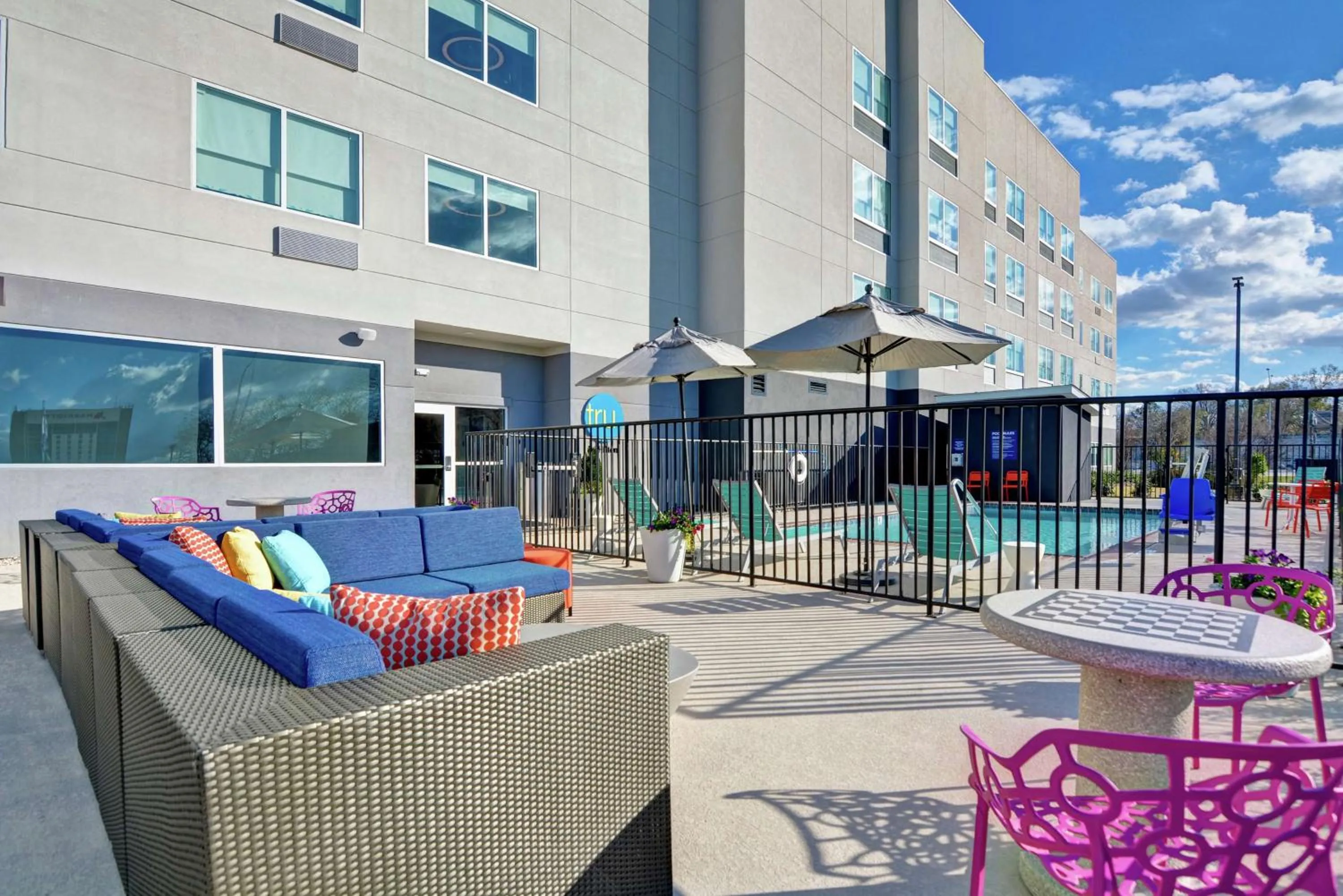 Pool view in Tru By Hilton Baton Rouge Citiplace