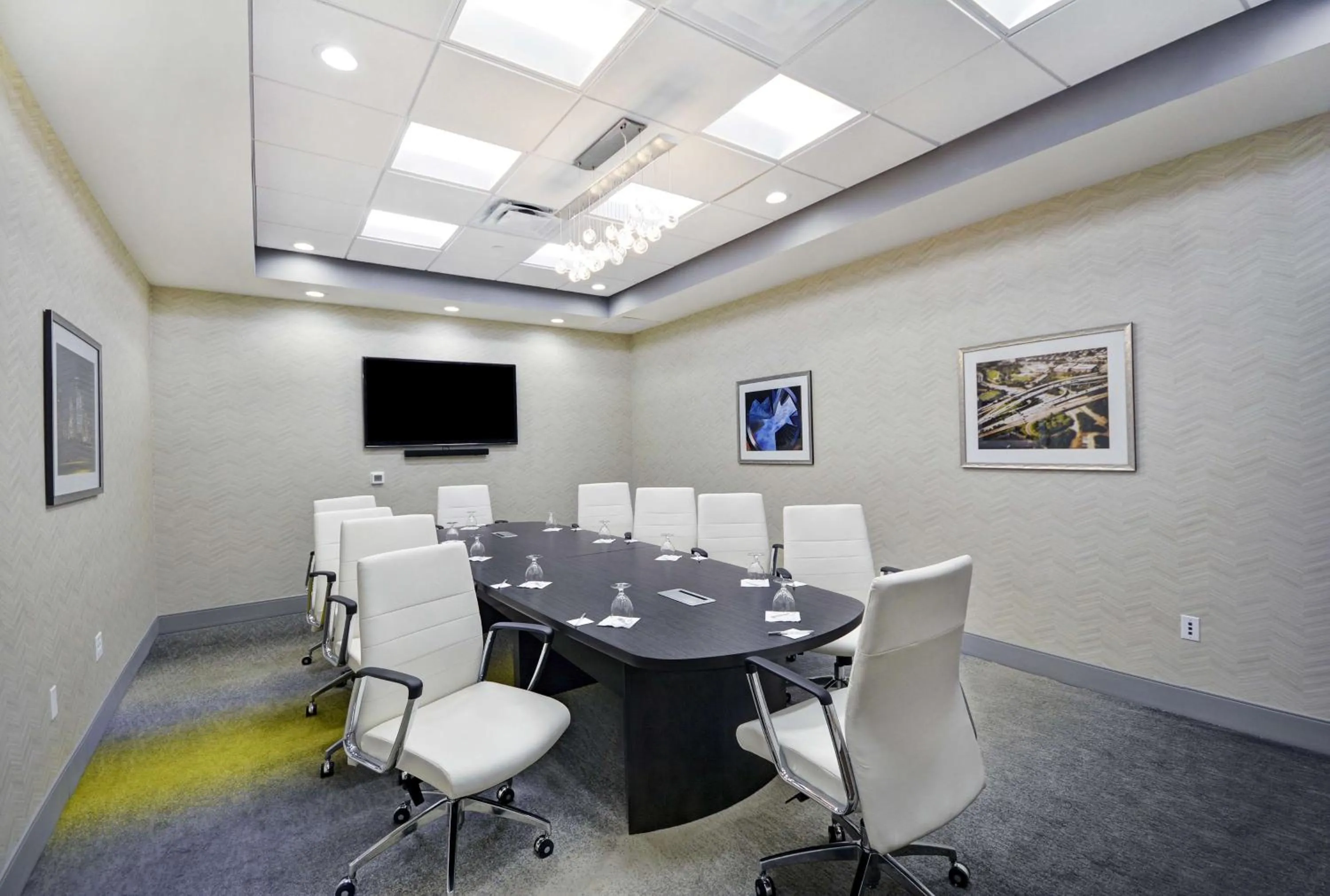 Meeting/conference room in Hilton Garden Inn Houston Hobby Airport