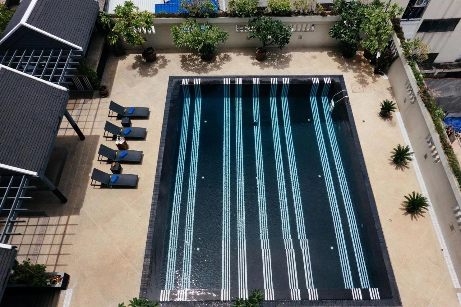 Swimming pool in Witz Bangkok Ramkhamhaeng