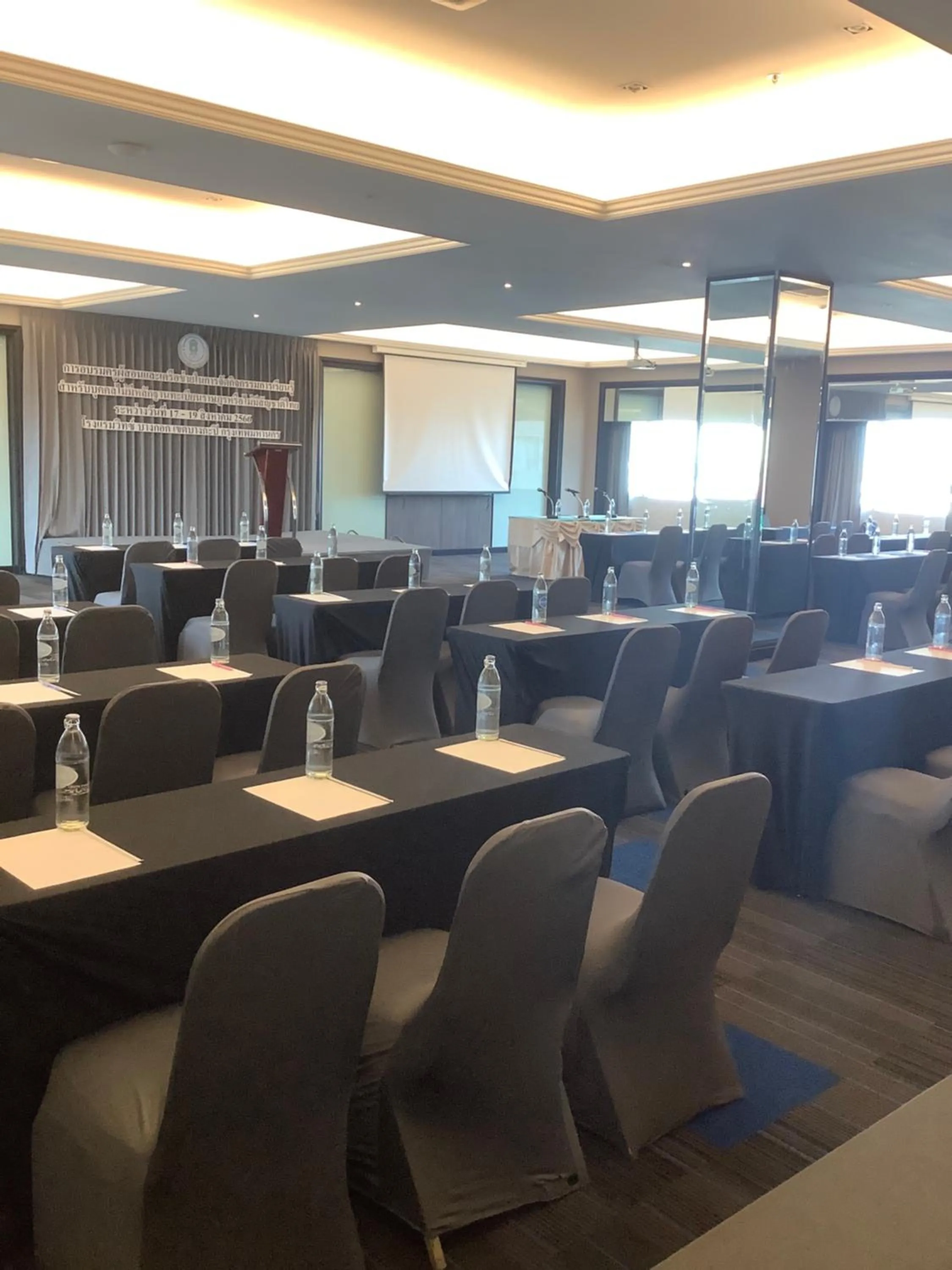 Meeting/conference room in Witz Bangkok Ramkhamhaeng
