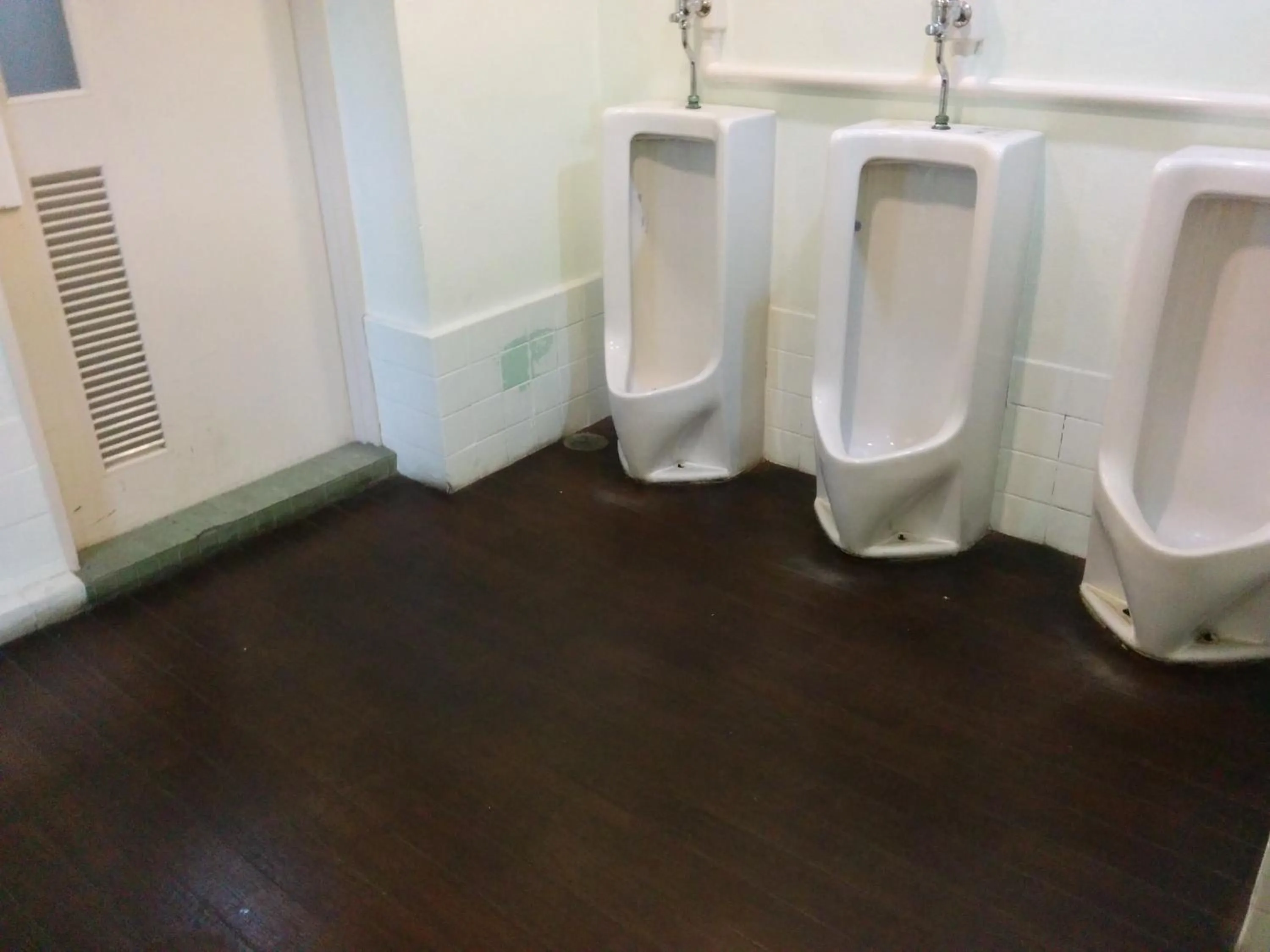 Bathroom in Hotel Raizan South