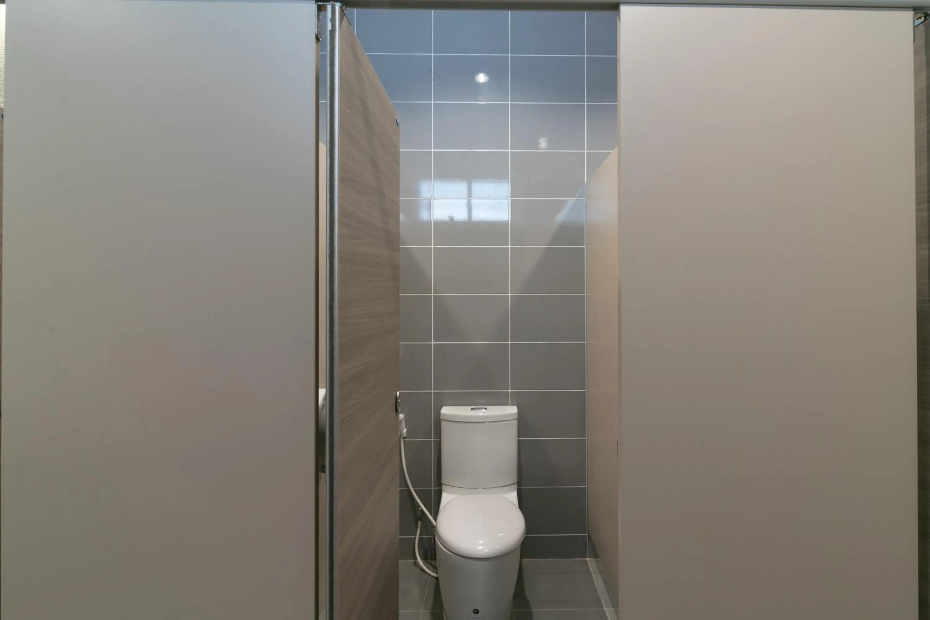 Toilet in Carpio Hotel Phuket