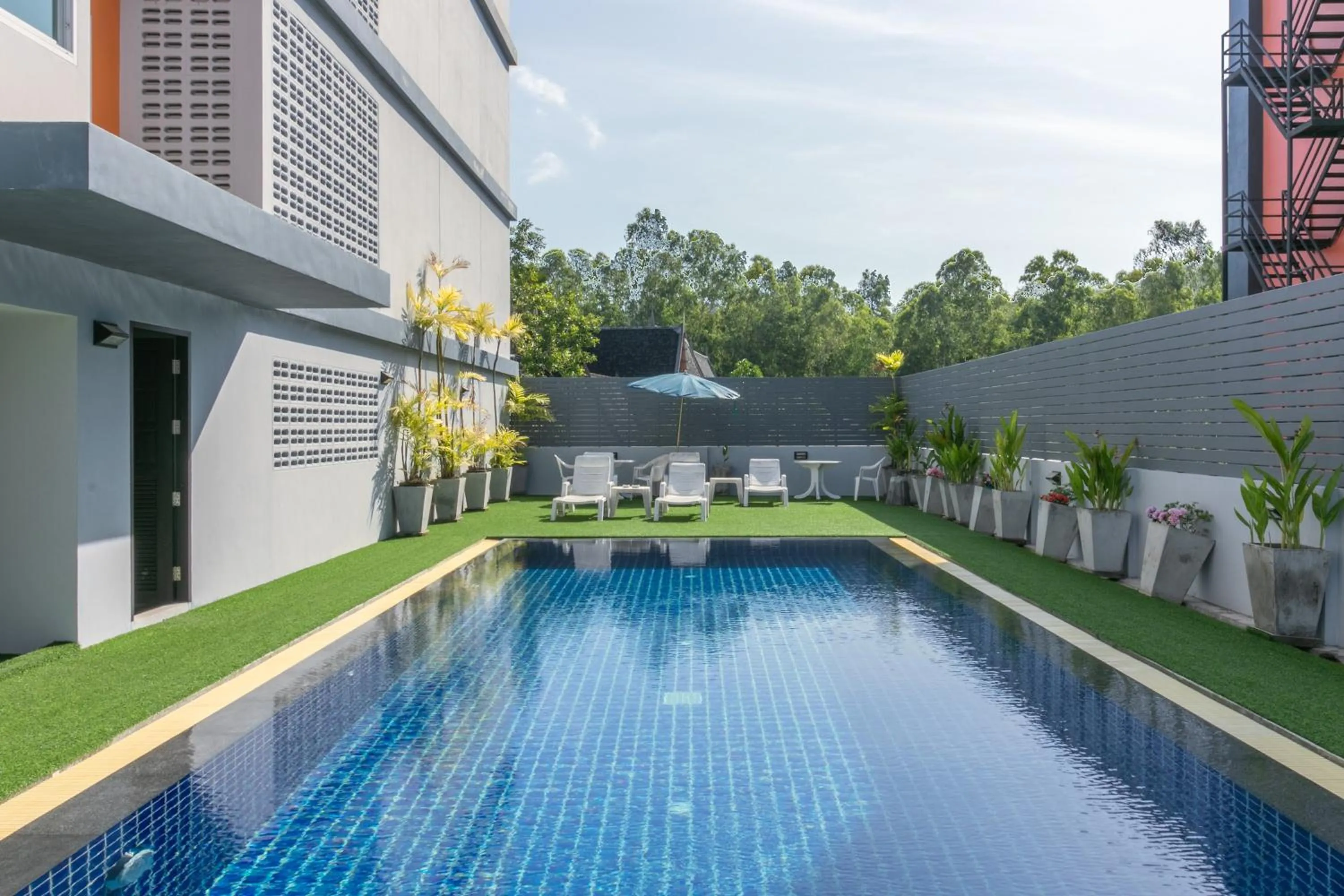 Swimming pool in Carpio Hotel Phuket
