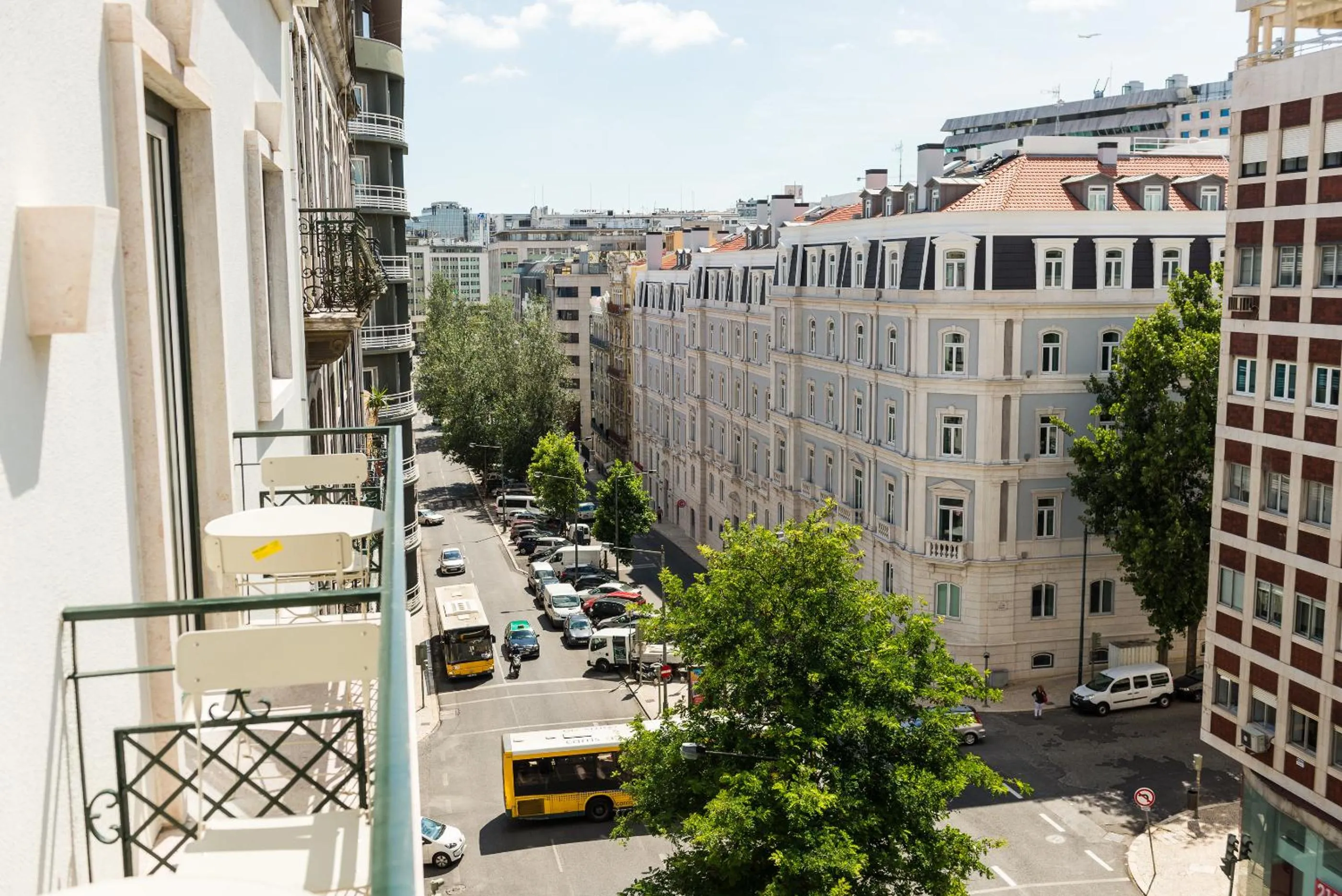 Property building in LX51 Studios & Suites by APT IIN - Lisbon Center