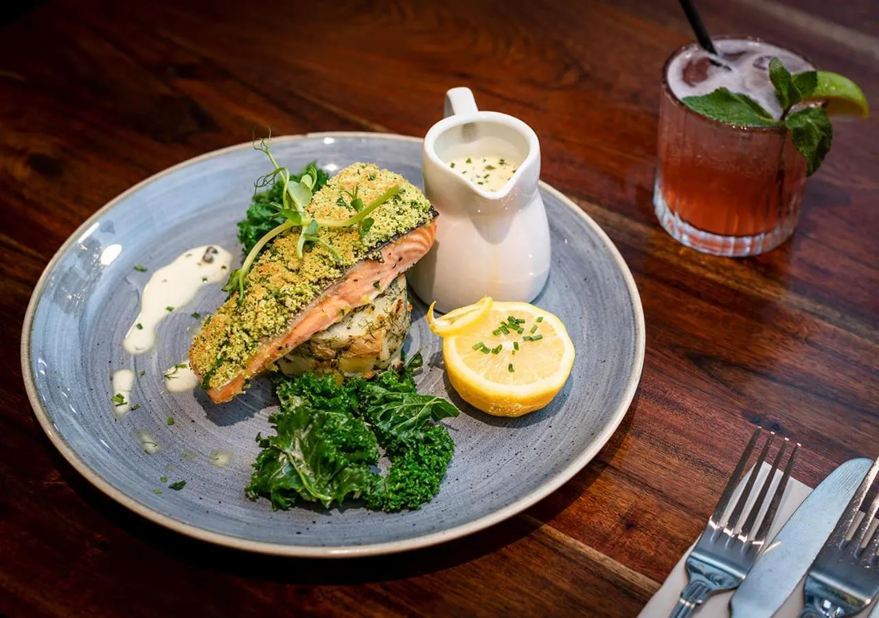 Food and drinks in Kingscliff Hotel Holland on Sea