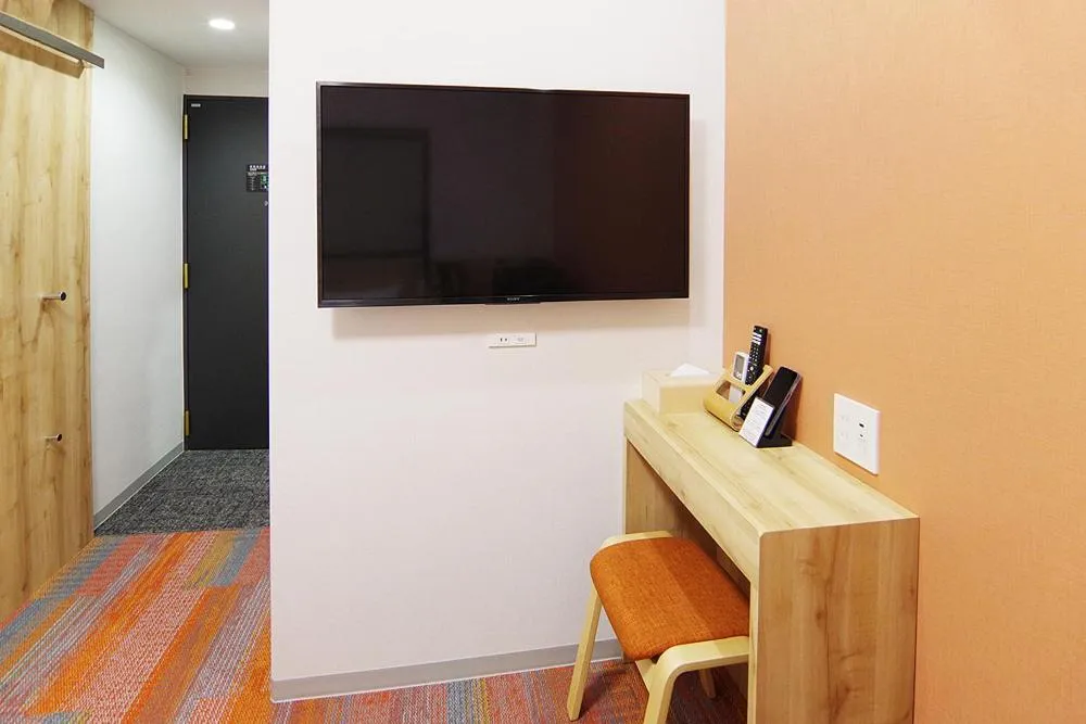 TV and multimedia in Sasebo Green Hotel