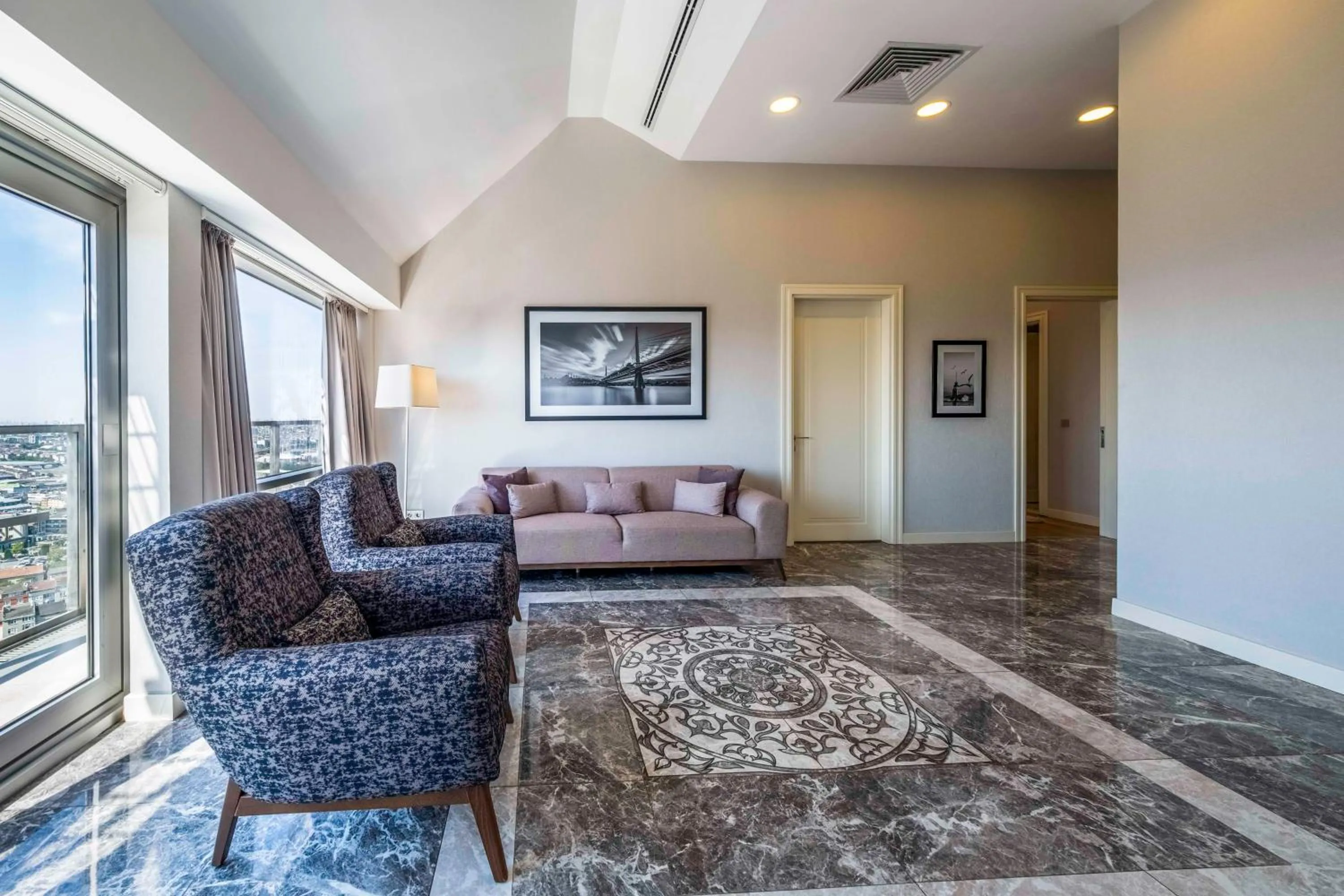 Living room in Radisson Residences Avrupa TEM Istanbul