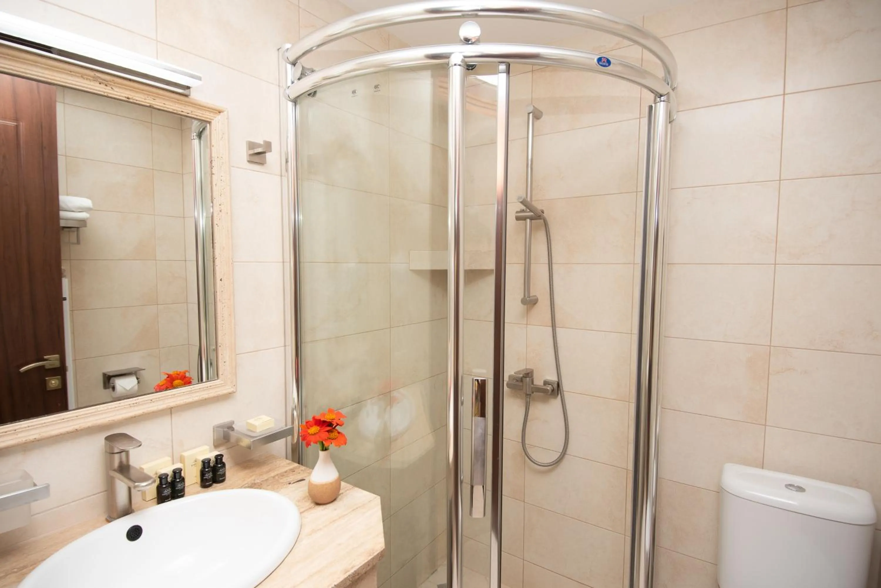 Bathroom in KMM Hotel