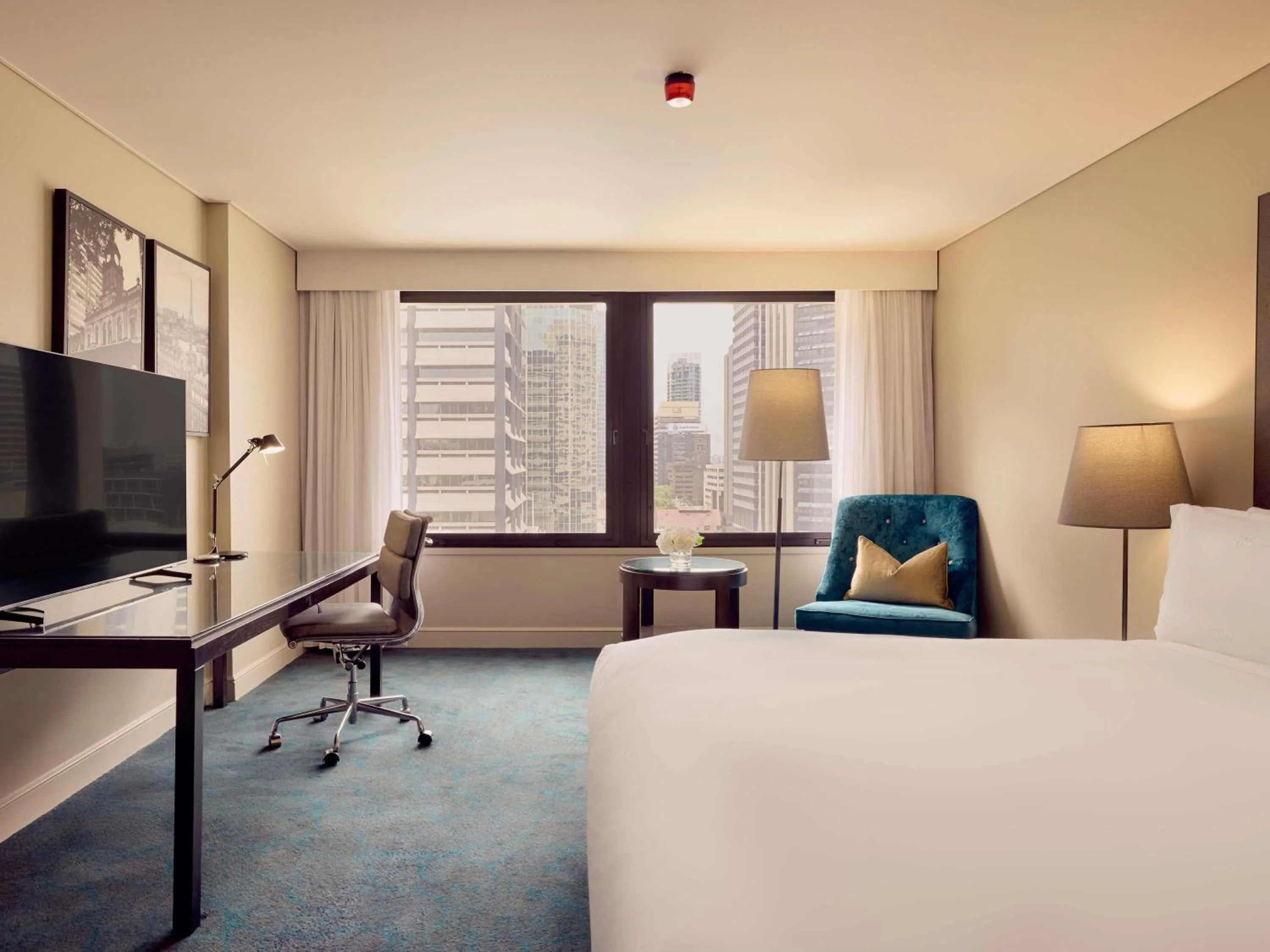 Bedroom, Bed in Sofitel Brisbane Central