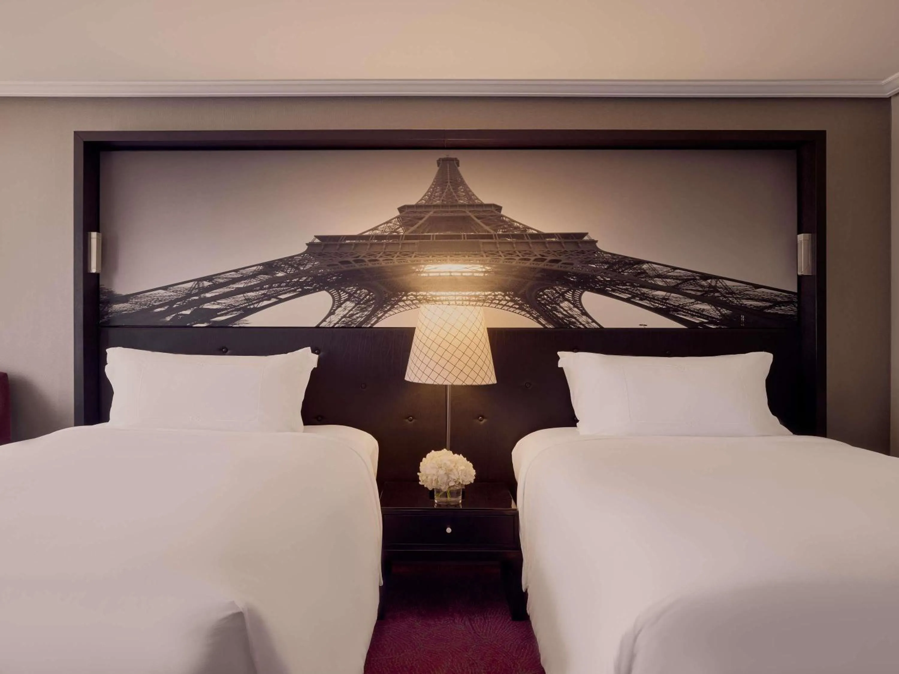 Bedroom, Bed in Sofitel Brisbane Central