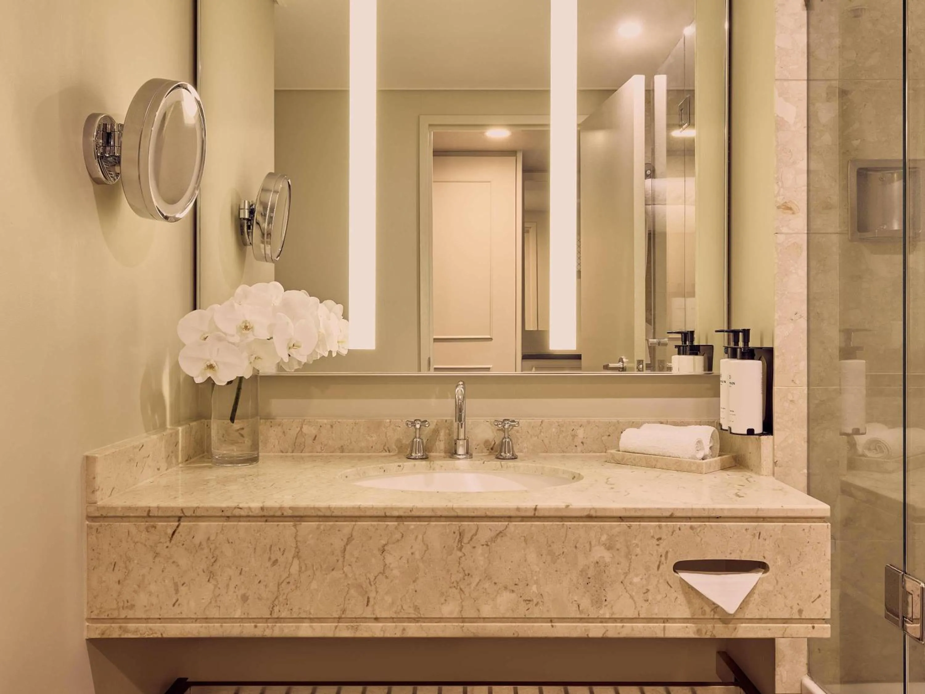 Bedroom in Sofitel Brisbane Central