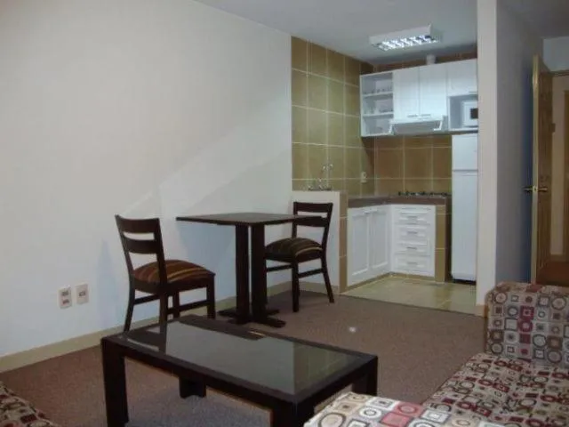 Dining area in Los Sauces Apart Hotel