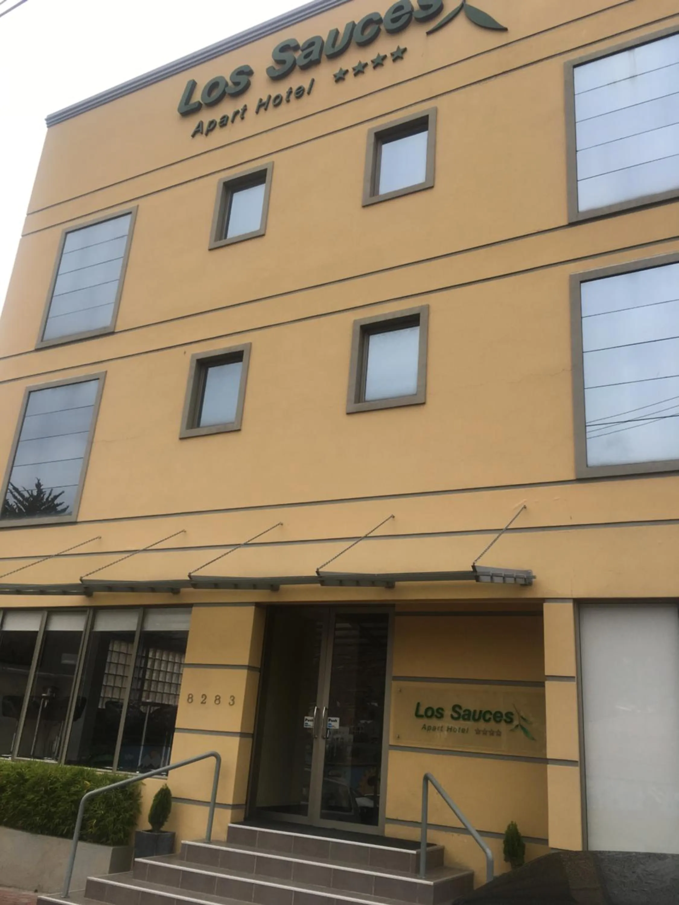 Property building in Los Sauces Apart Hotel