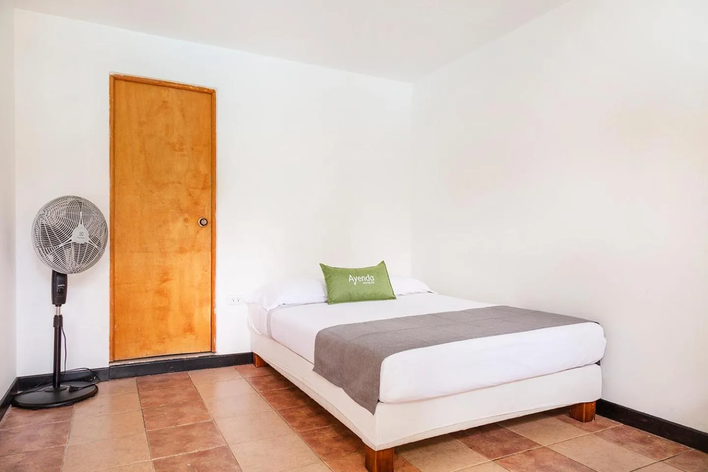 Budget Double Room - single occupancy in Hotel Premium Real