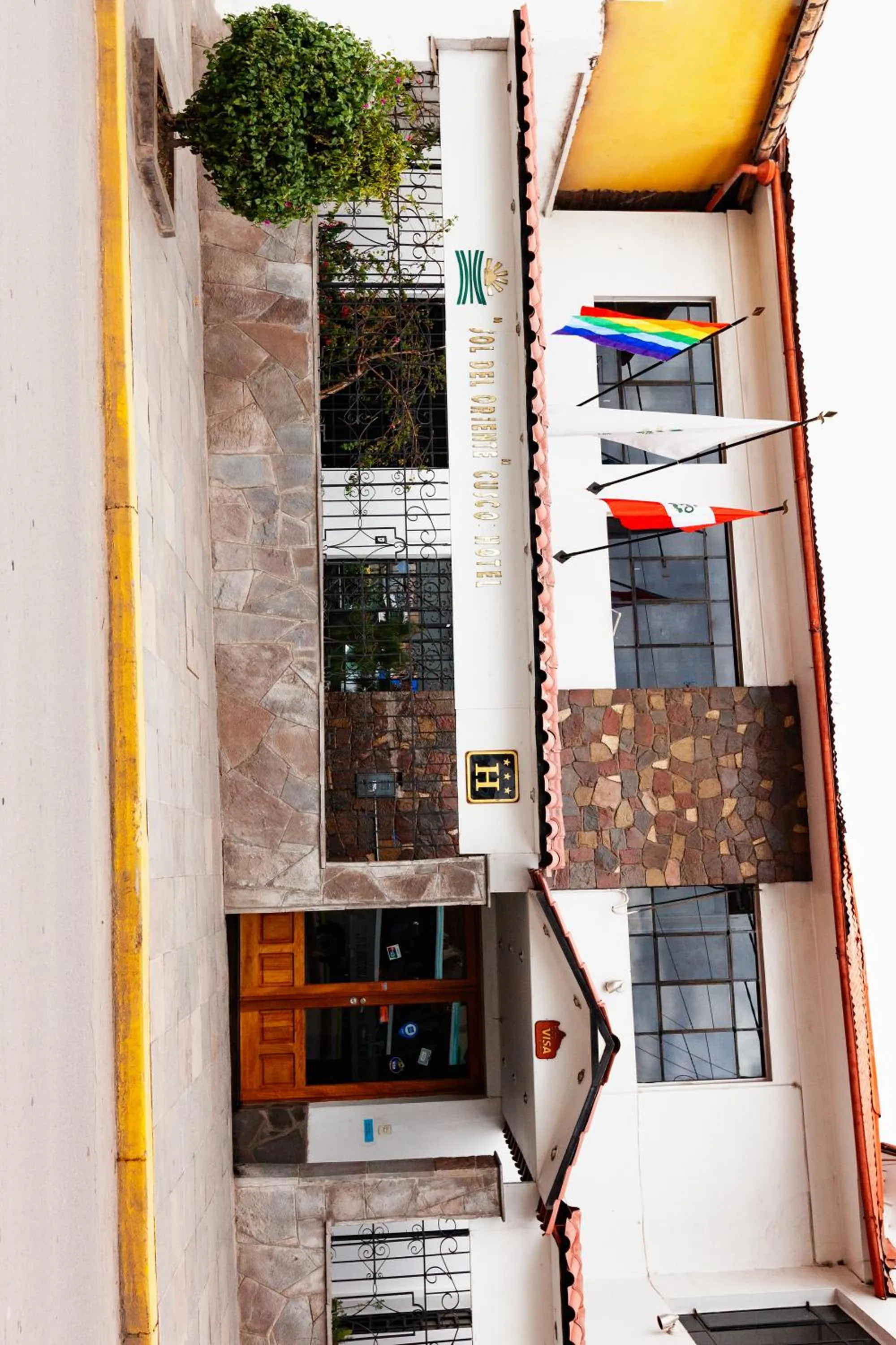 Property building in Hotel Sol del Oriente Cusco