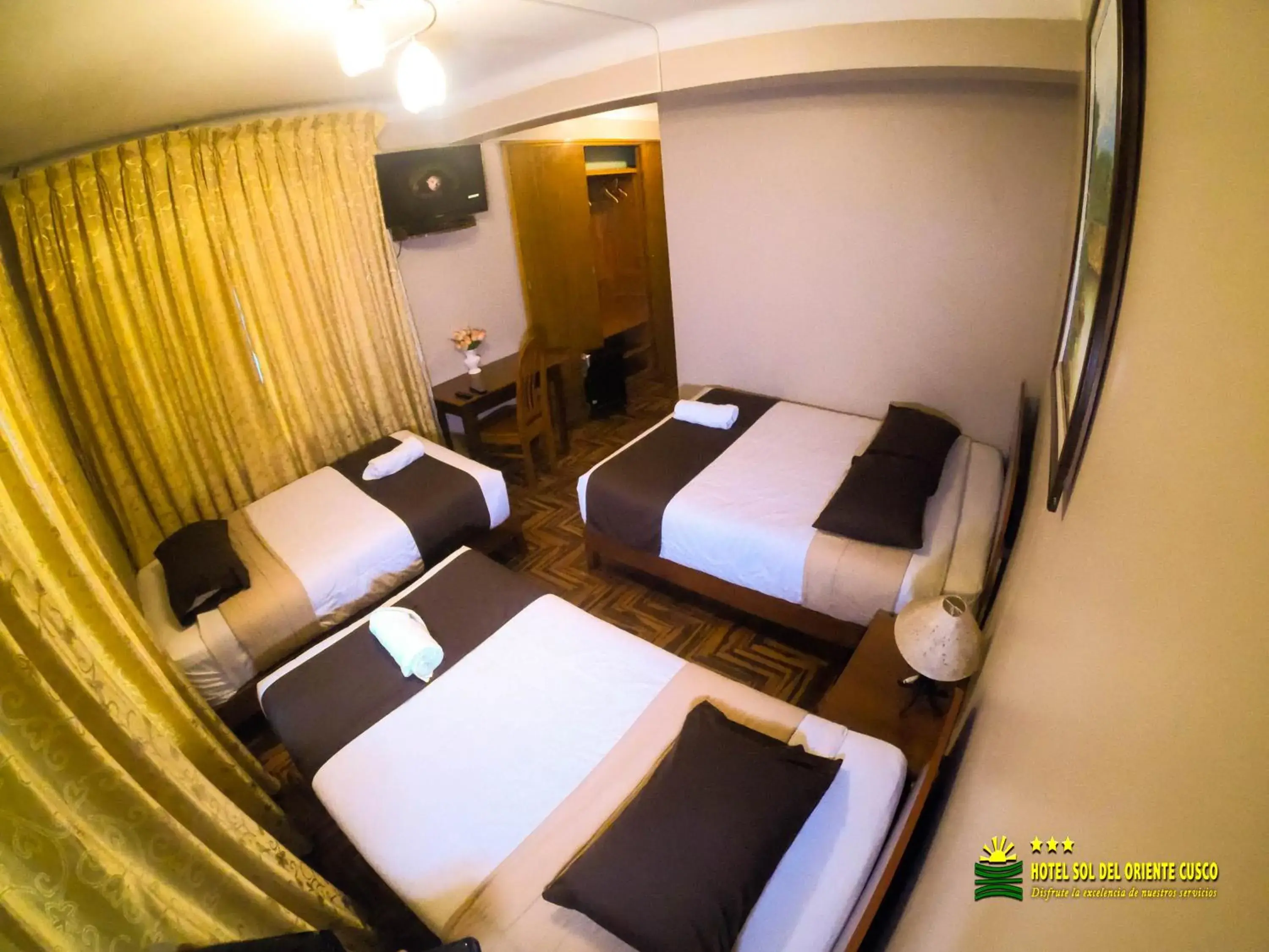 Basic Triple Room in Hotel Sol del Oriente Cusco Basic Triple Room in Hotel Sol del Oriente Cusco