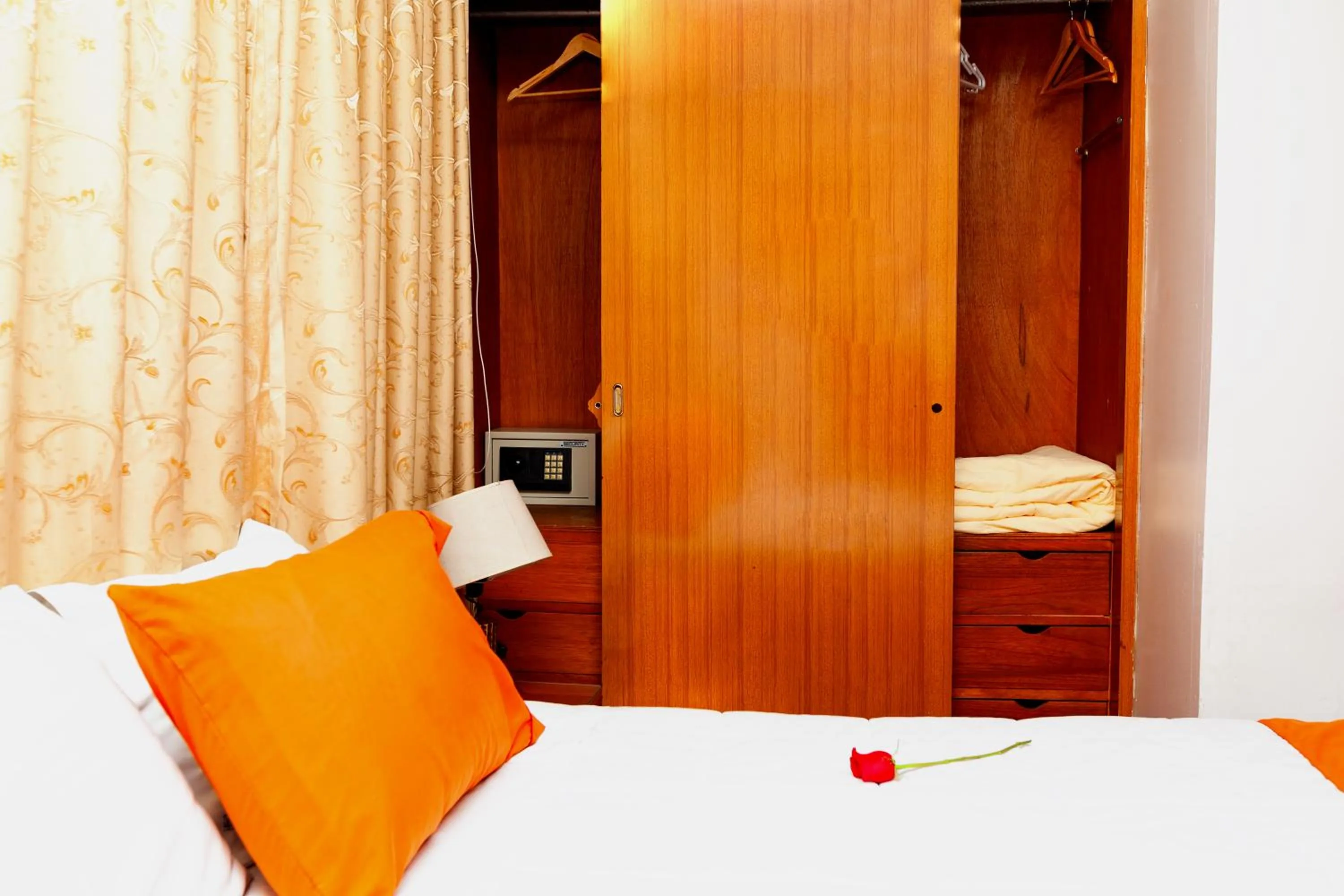 Bedroom, Bed in Hotel Sol del Oriente Cusco