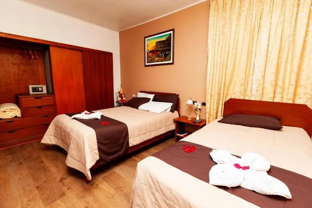 Queen Room in Hotel Sol del Oriente Cusco Queen Room in Hotel Sol del Oriente Cusco