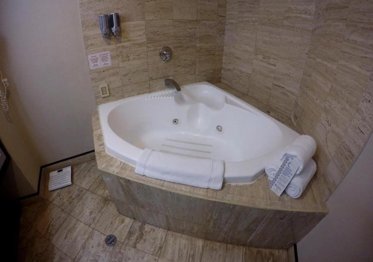 Hot Tub in Wyndham San Jose Herradura