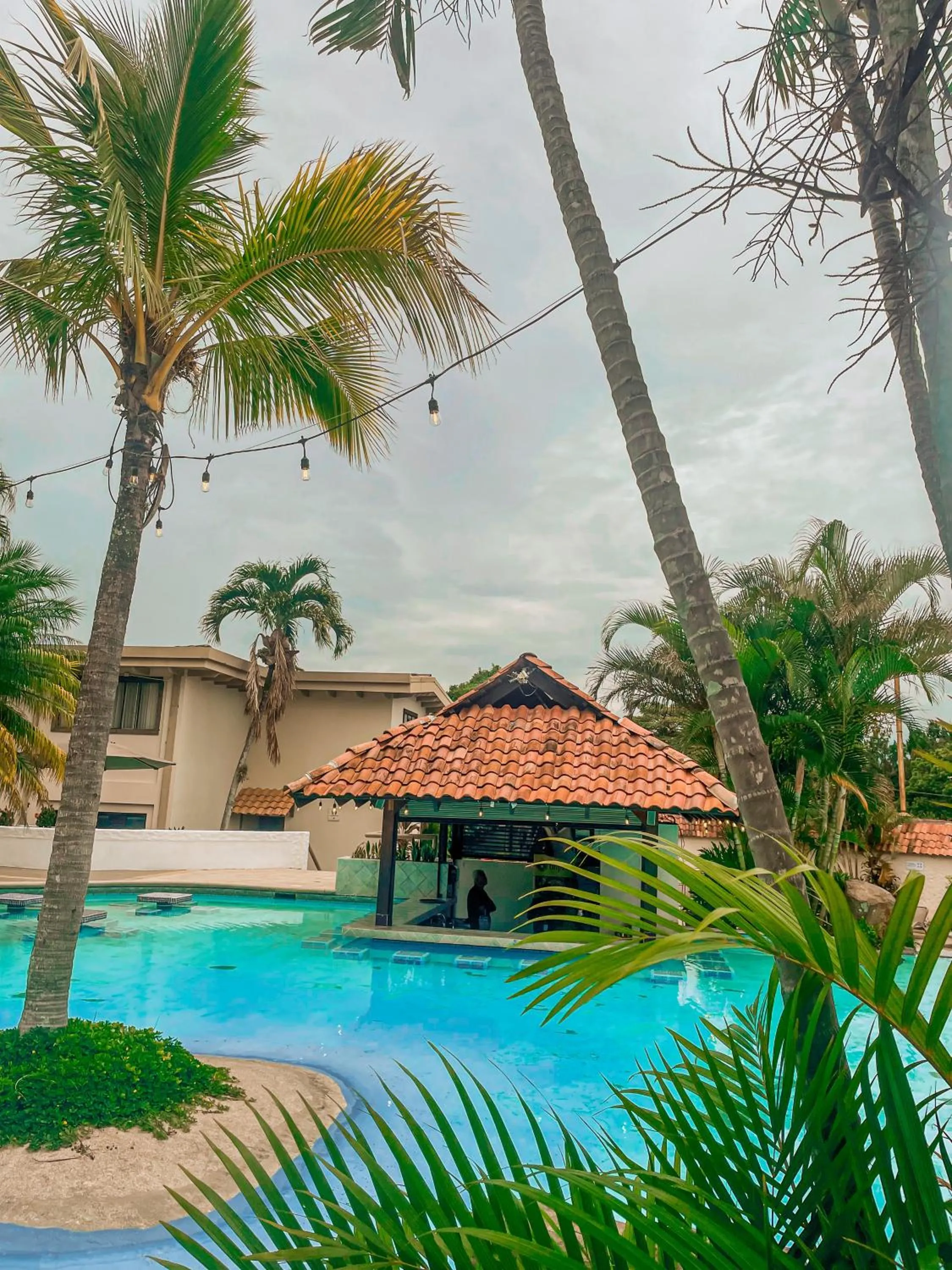 Swimming pool in Wyndham San Jose Herradura