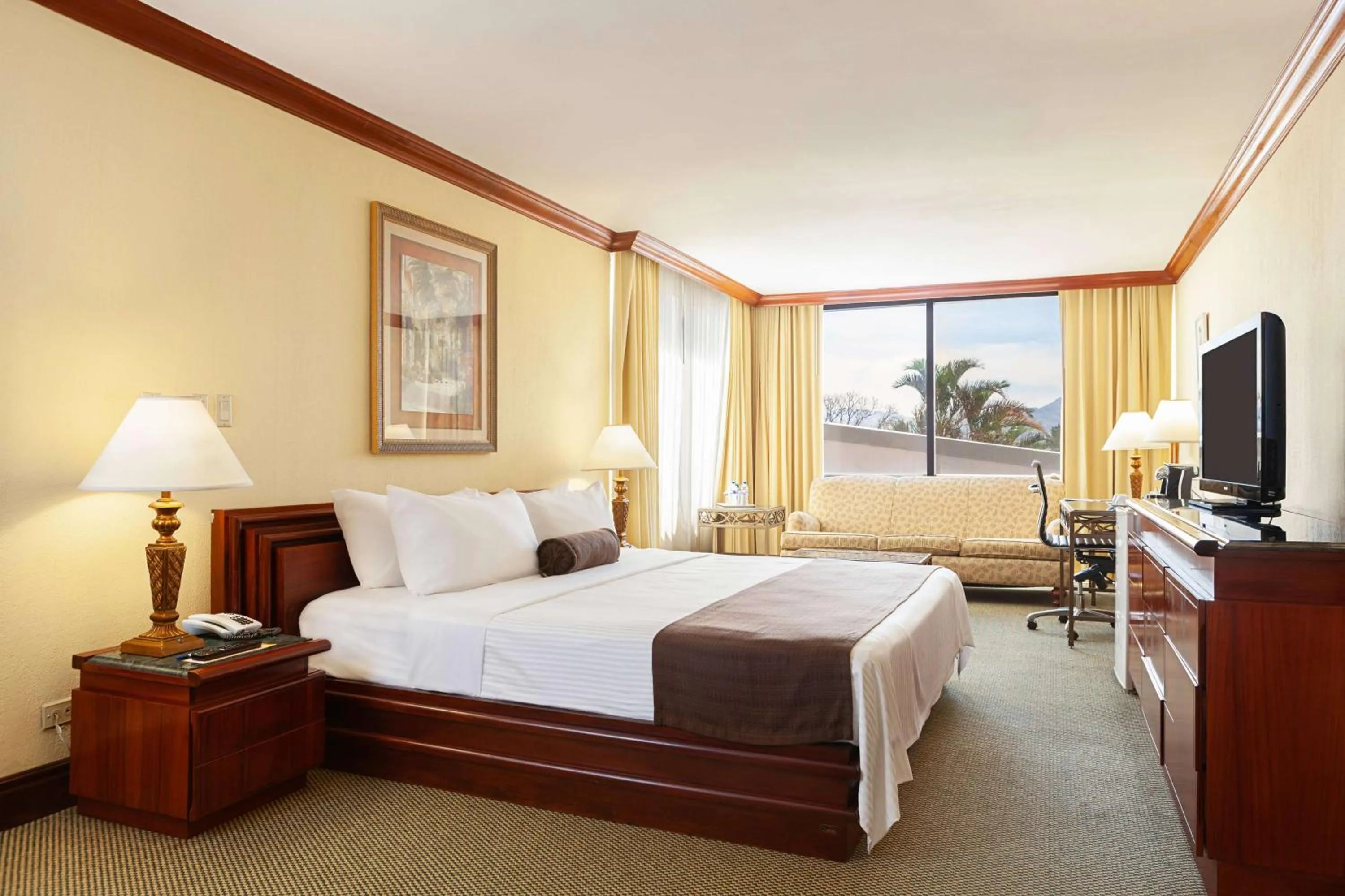 Photo of the whole room, Bed in Wyndham San Jose Herradura