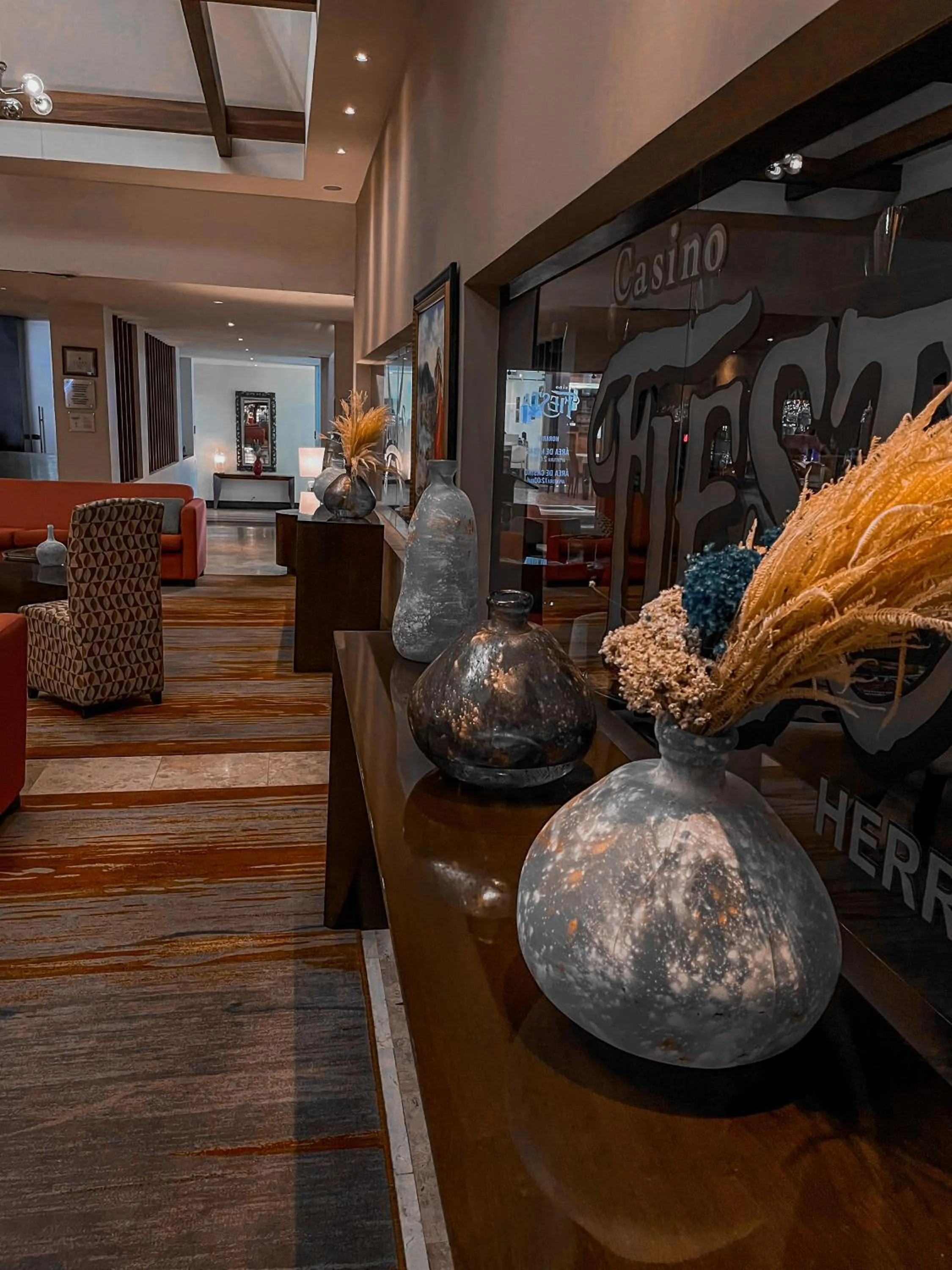 Lobby or reception in Wyndham San Jose Herradura