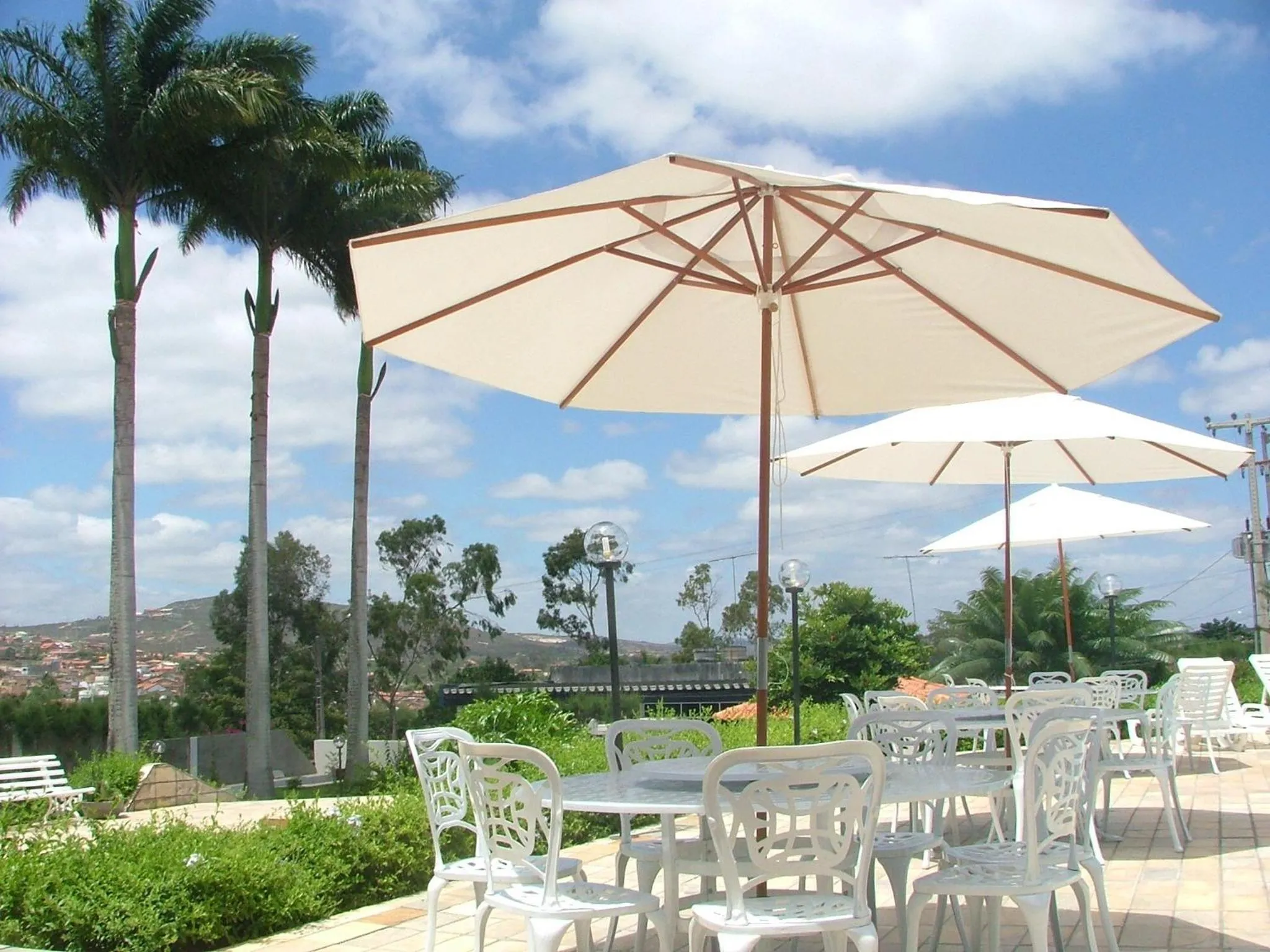 Garden in Hotel Três Palmeiras