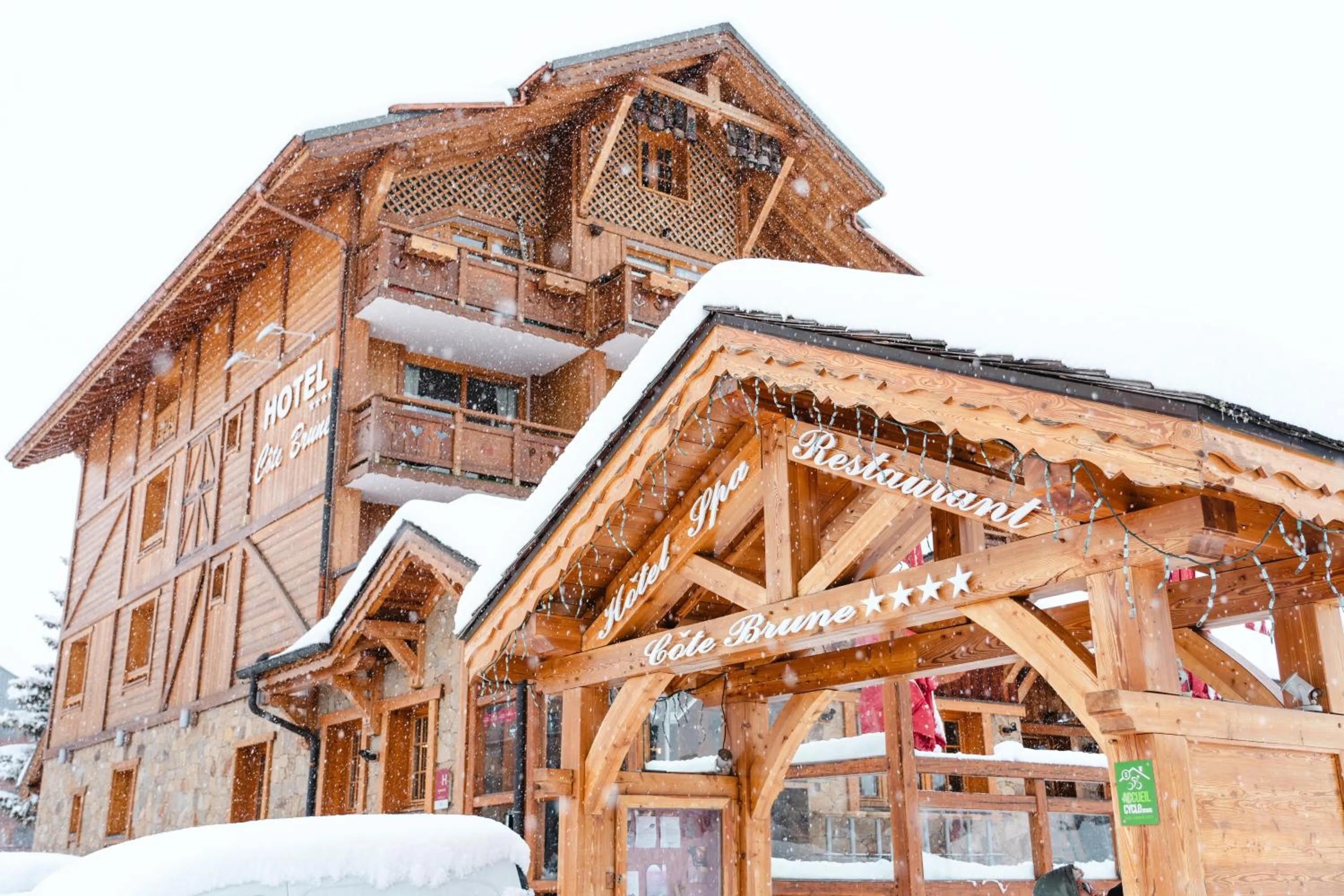 Property building in Hotel Cote Brune