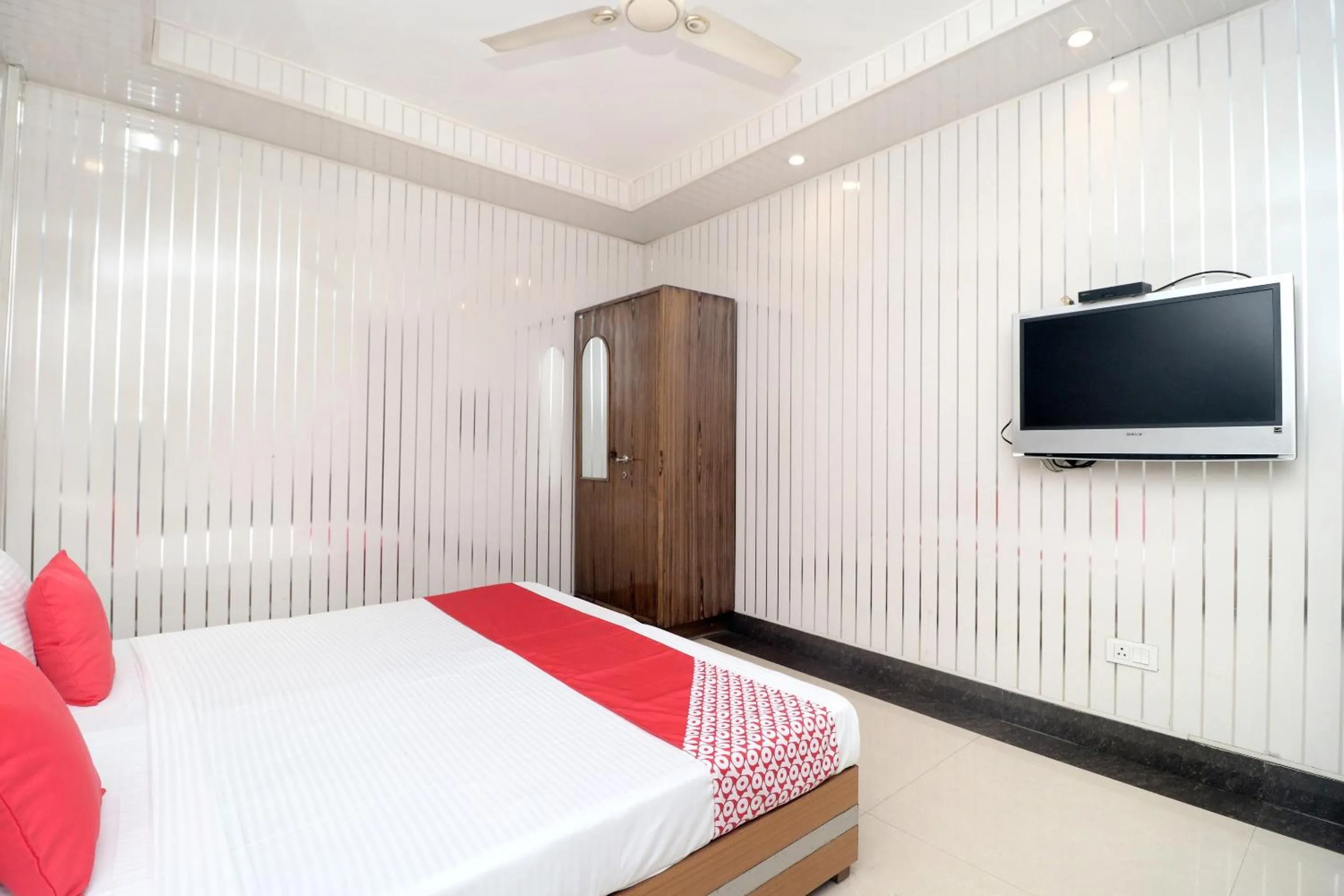 Bedroom, Bed in Hotel O Le Bon Ton