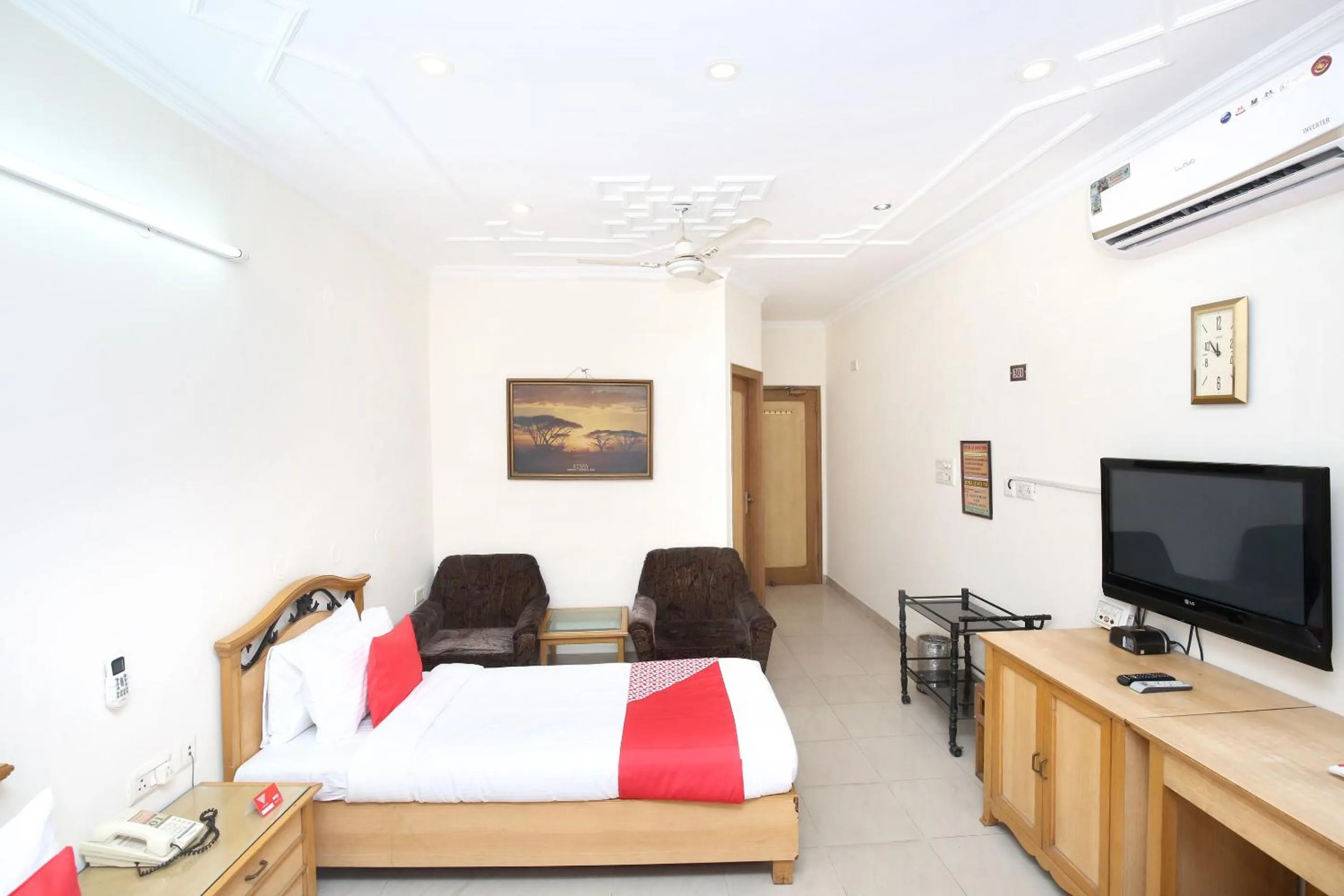 Bedroom, Bed in Hotel O Le Bon Ton