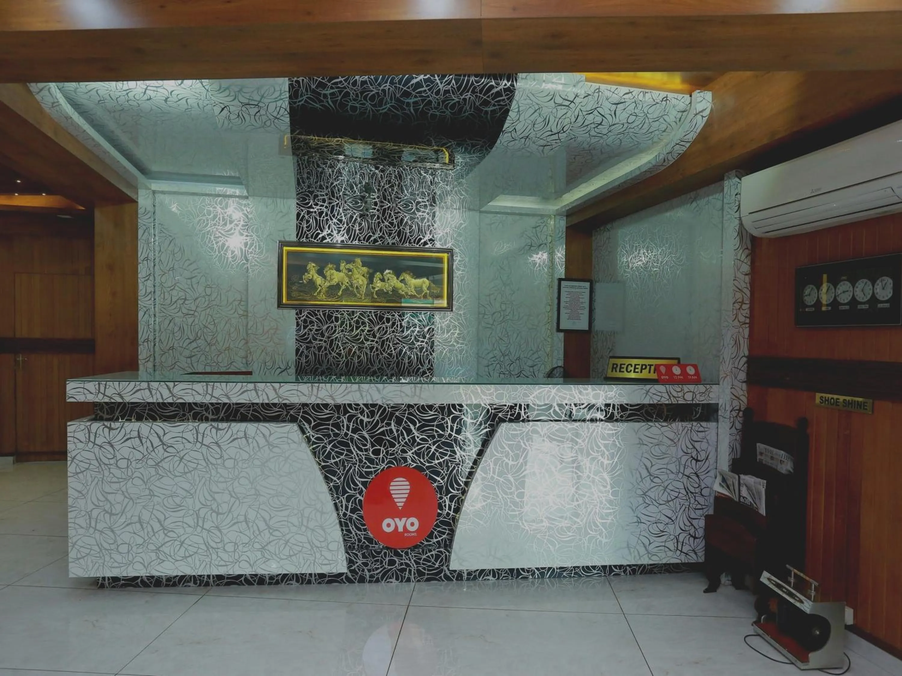 Lobby or reception in Super Capital O Kovilakam Residency