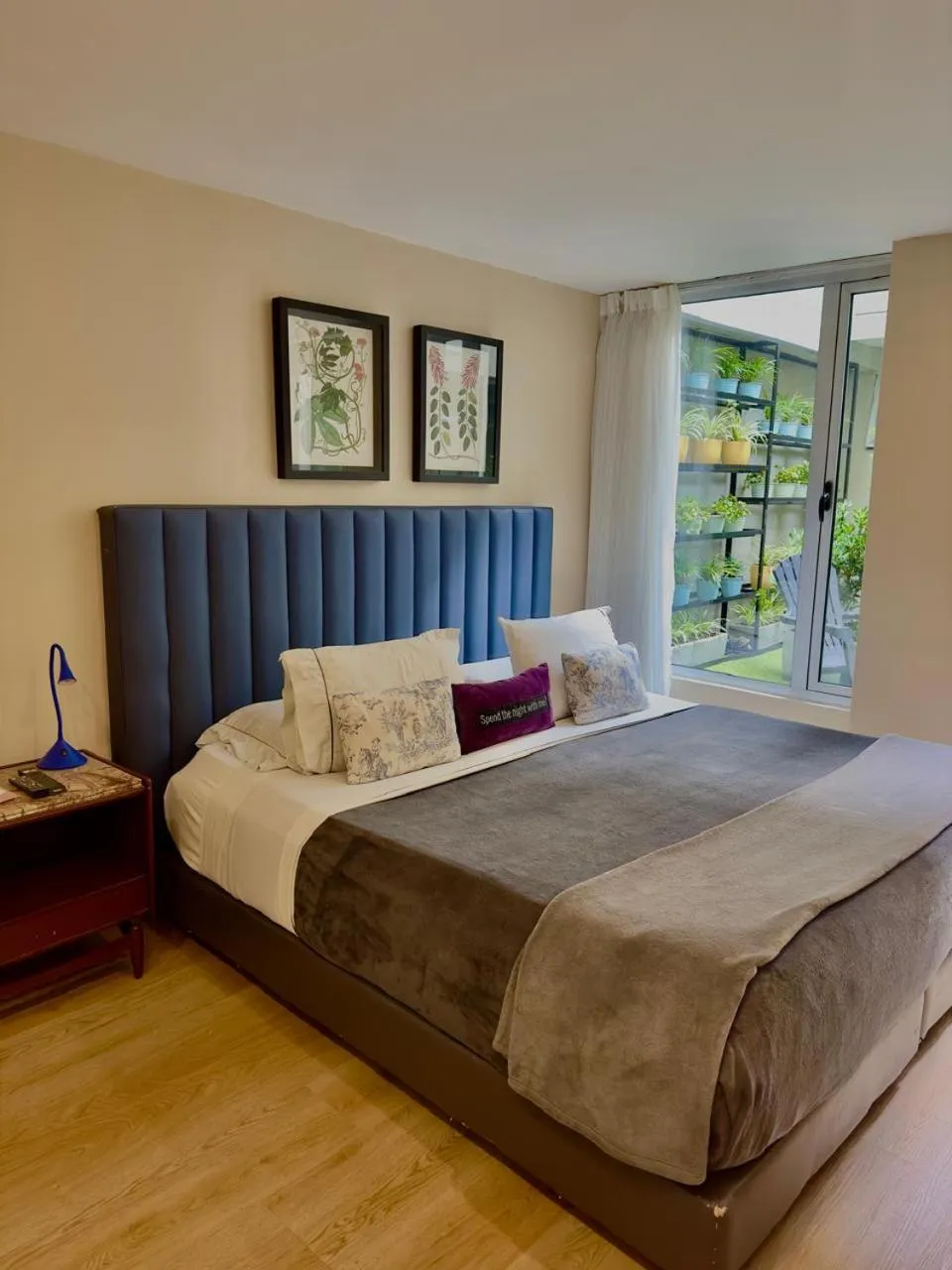 Bedroom, Bed in Hotel Living 55