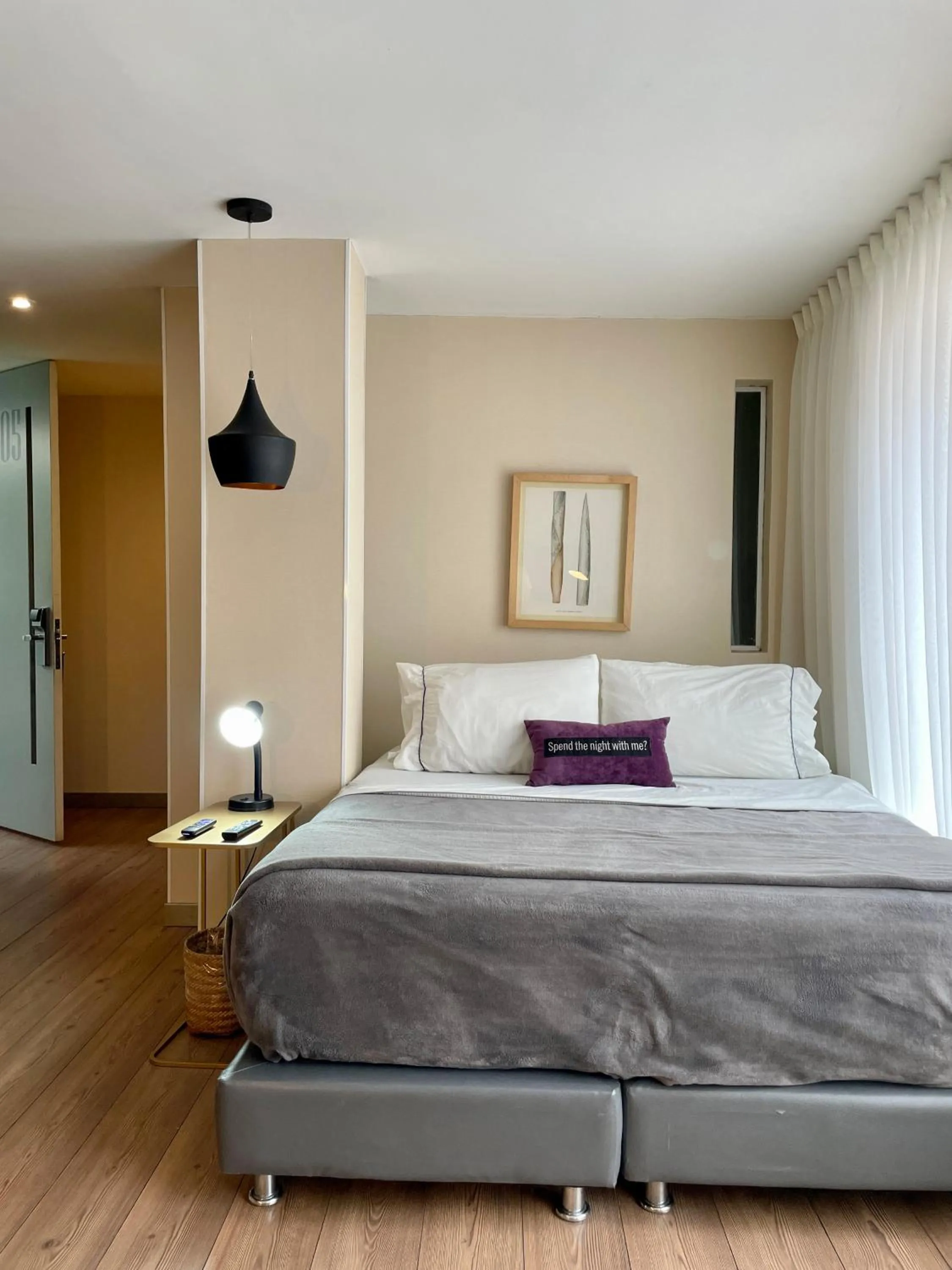 Bedroom, Bed in Hotel Living 55