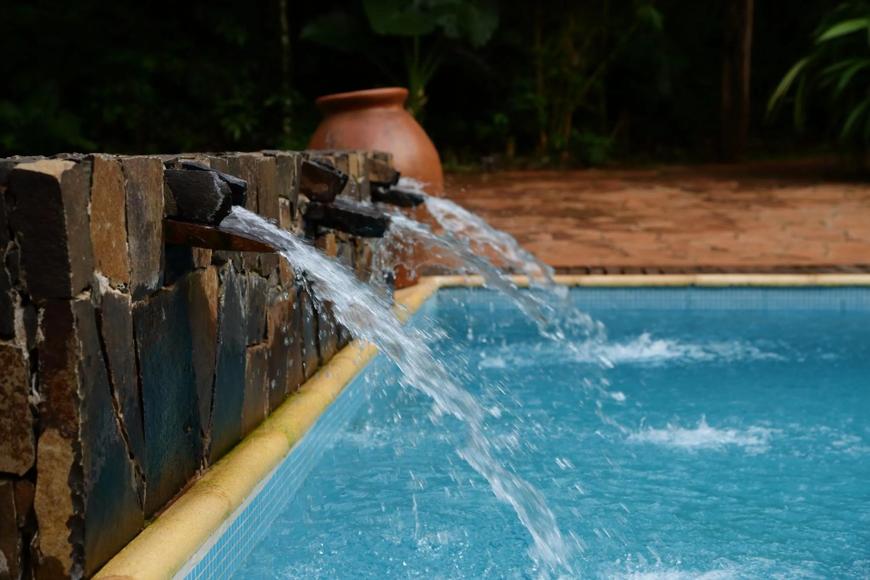 Swimming pool in Tierra Guaraní Lodge