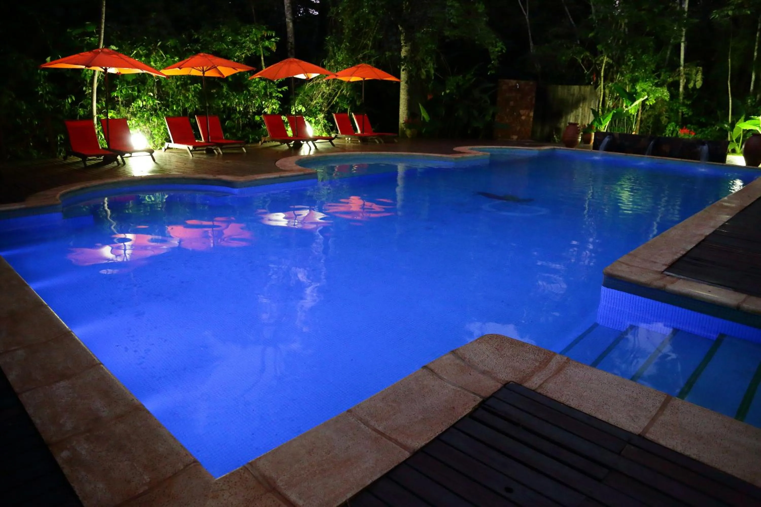 Night in Tierra Guaraní Lodge