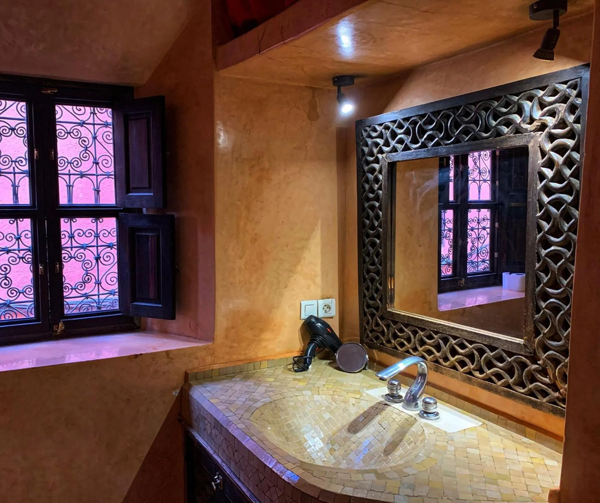 Bathroom in Riad Bamileke