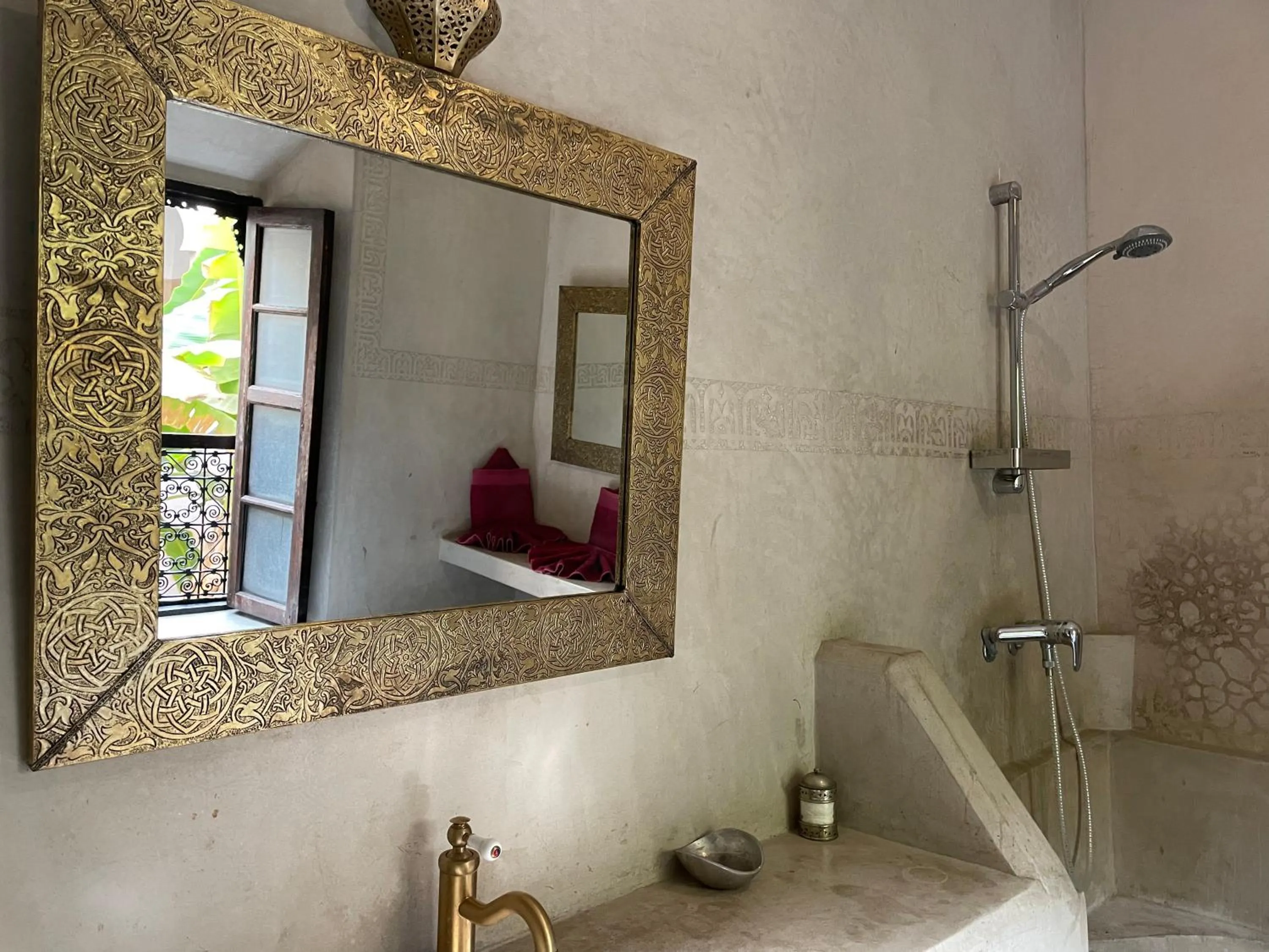 Bathroom in Riad Bamileke