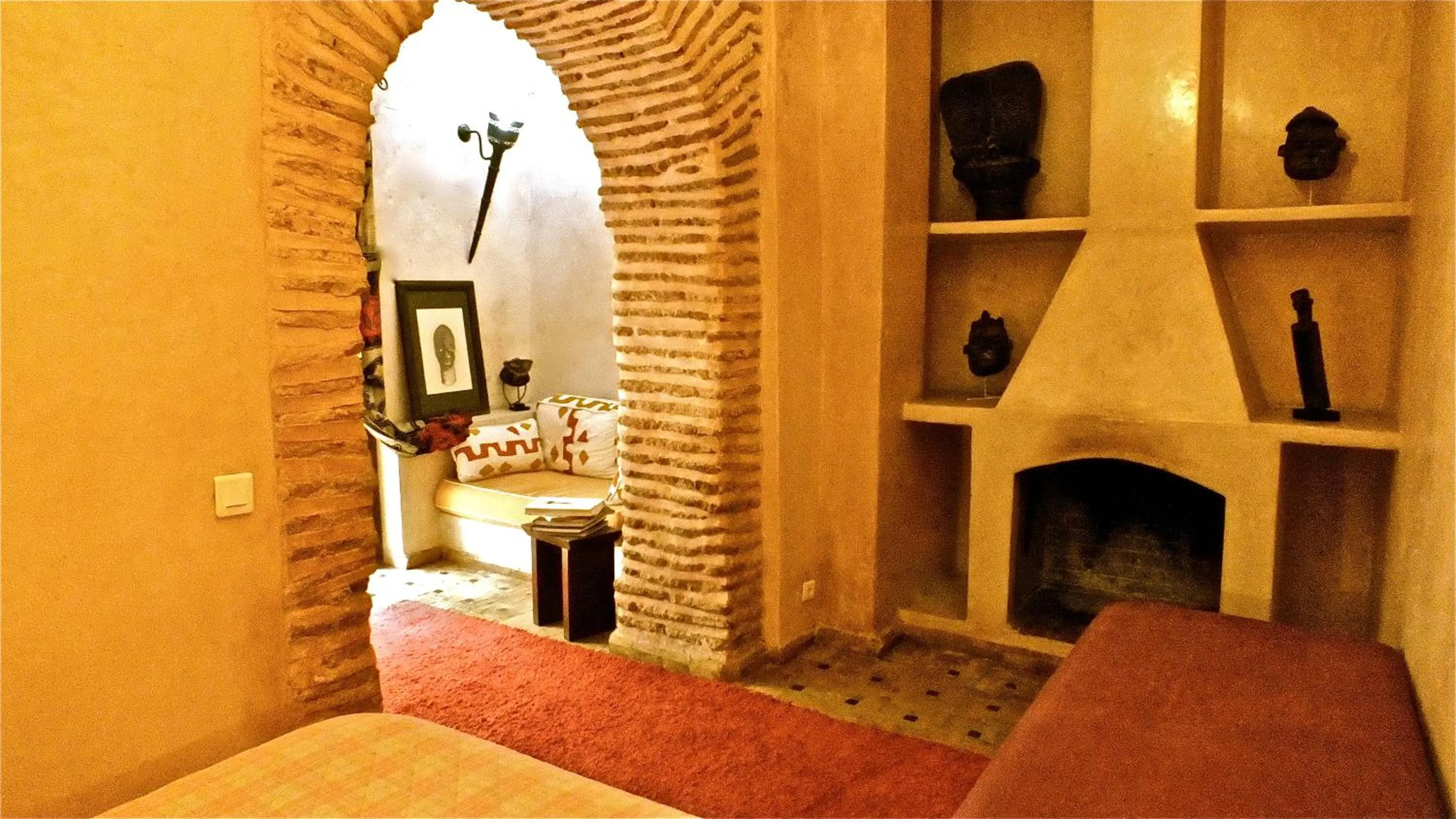 Patio, Bed in Riad Bamileke