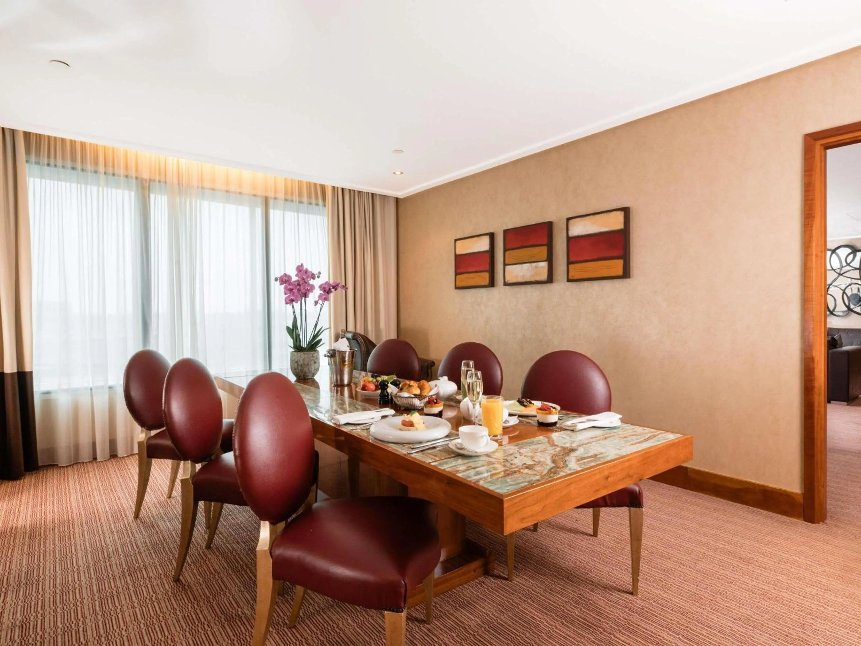 Bedroom in Sofitel London Heathrow