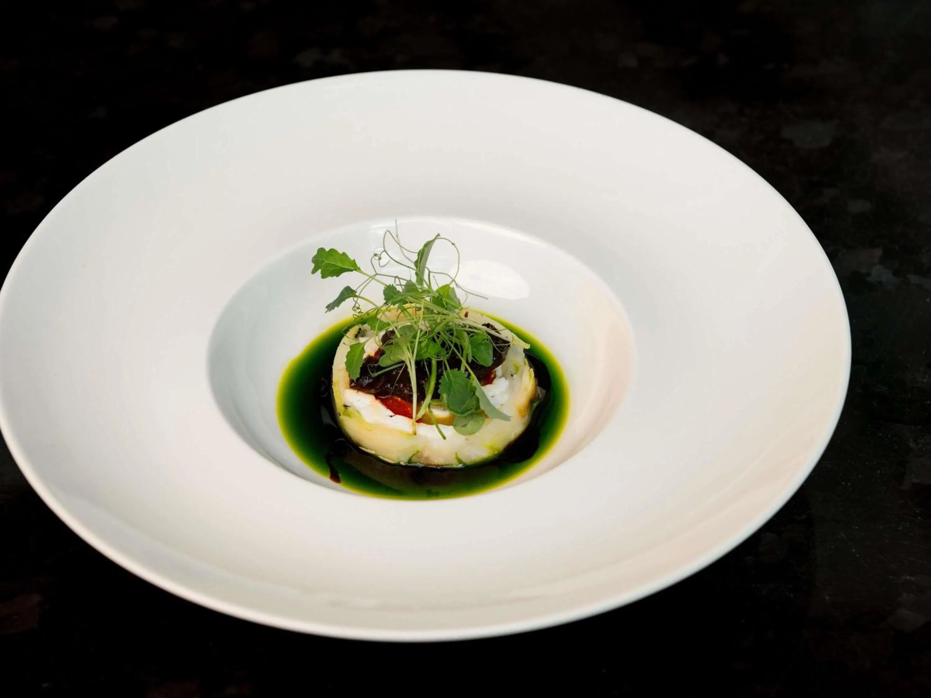 Restaurant/places to eat in Sofitel London Heathrow