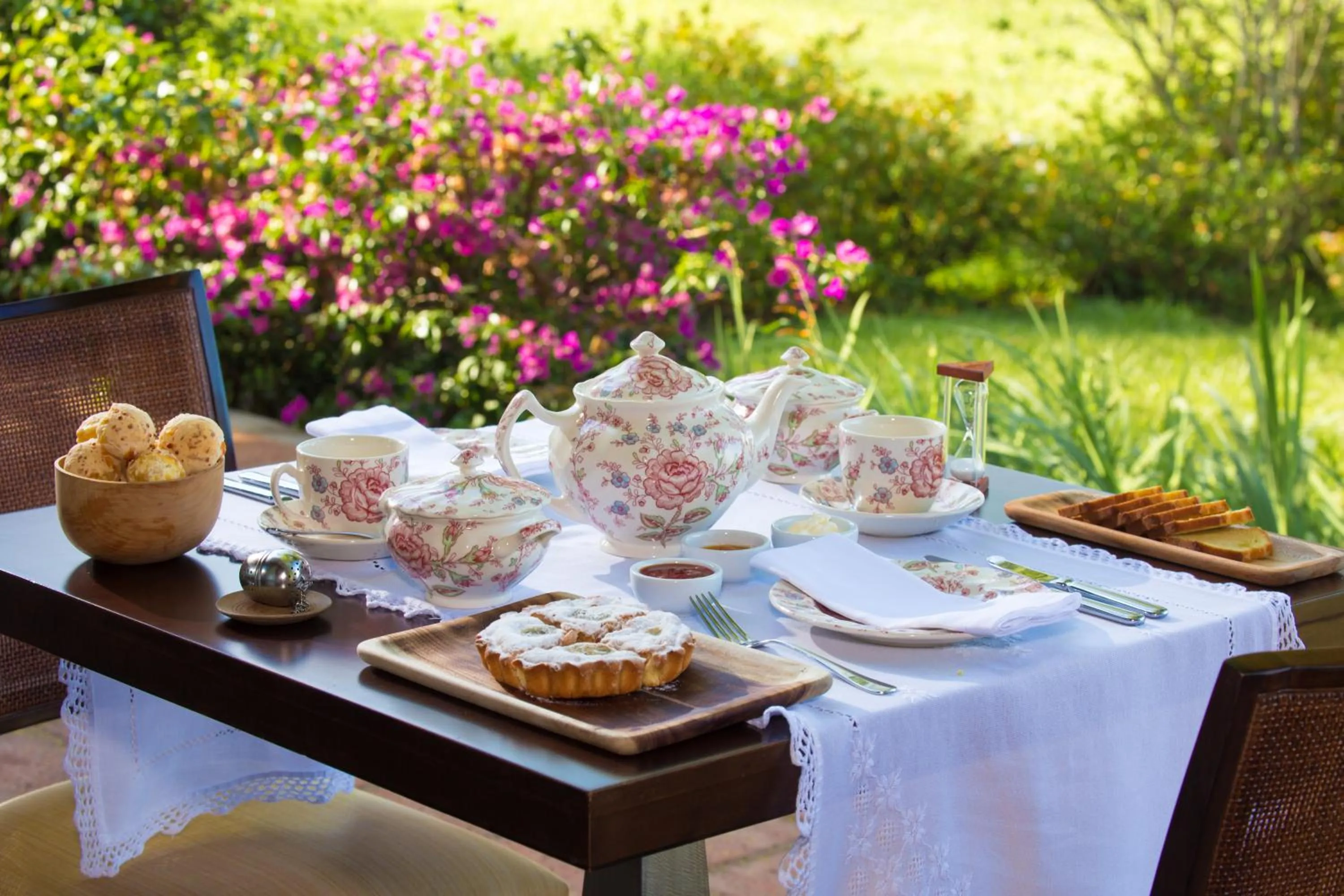 Restaurant/places to eat in Puerto Valle Hotel de Esteros